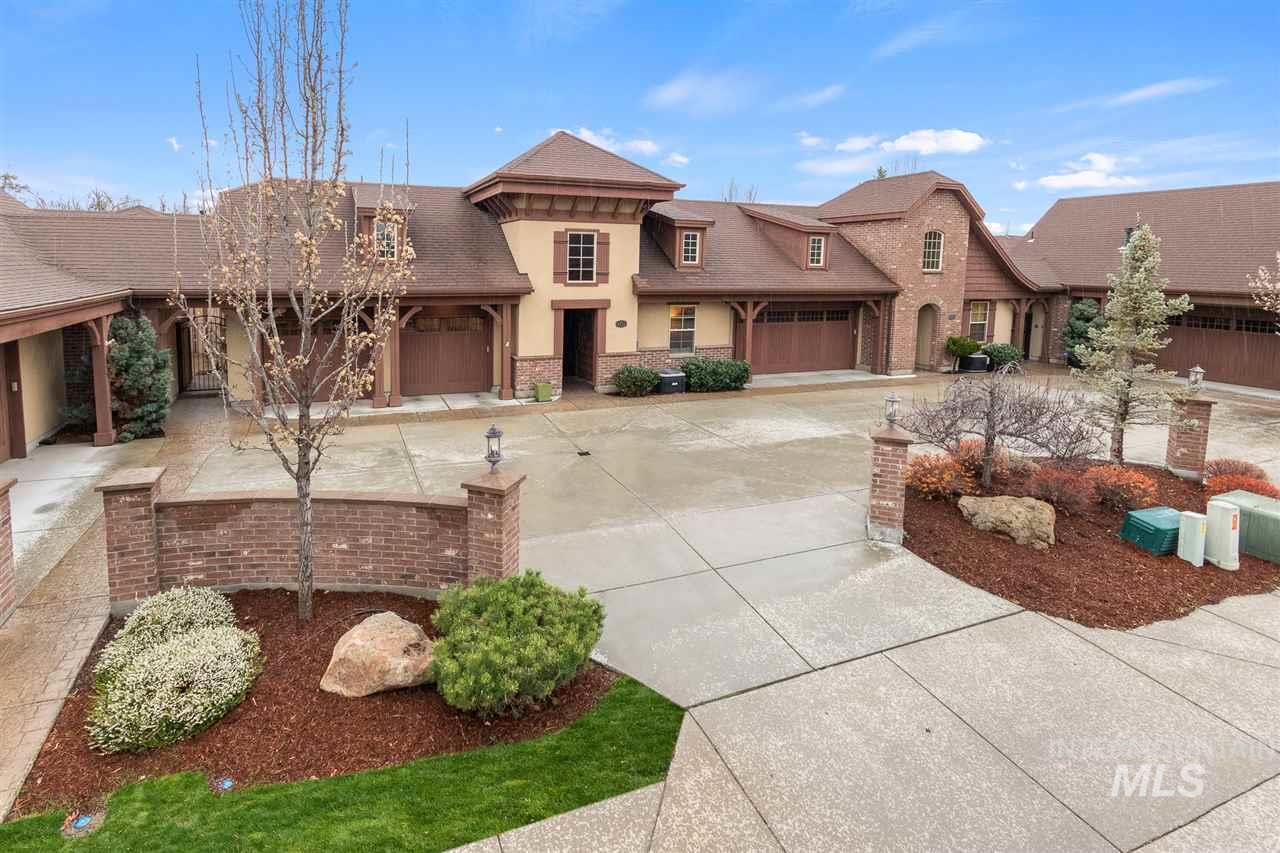 Garden City Homes For Sale Group One Sotheby S Realty