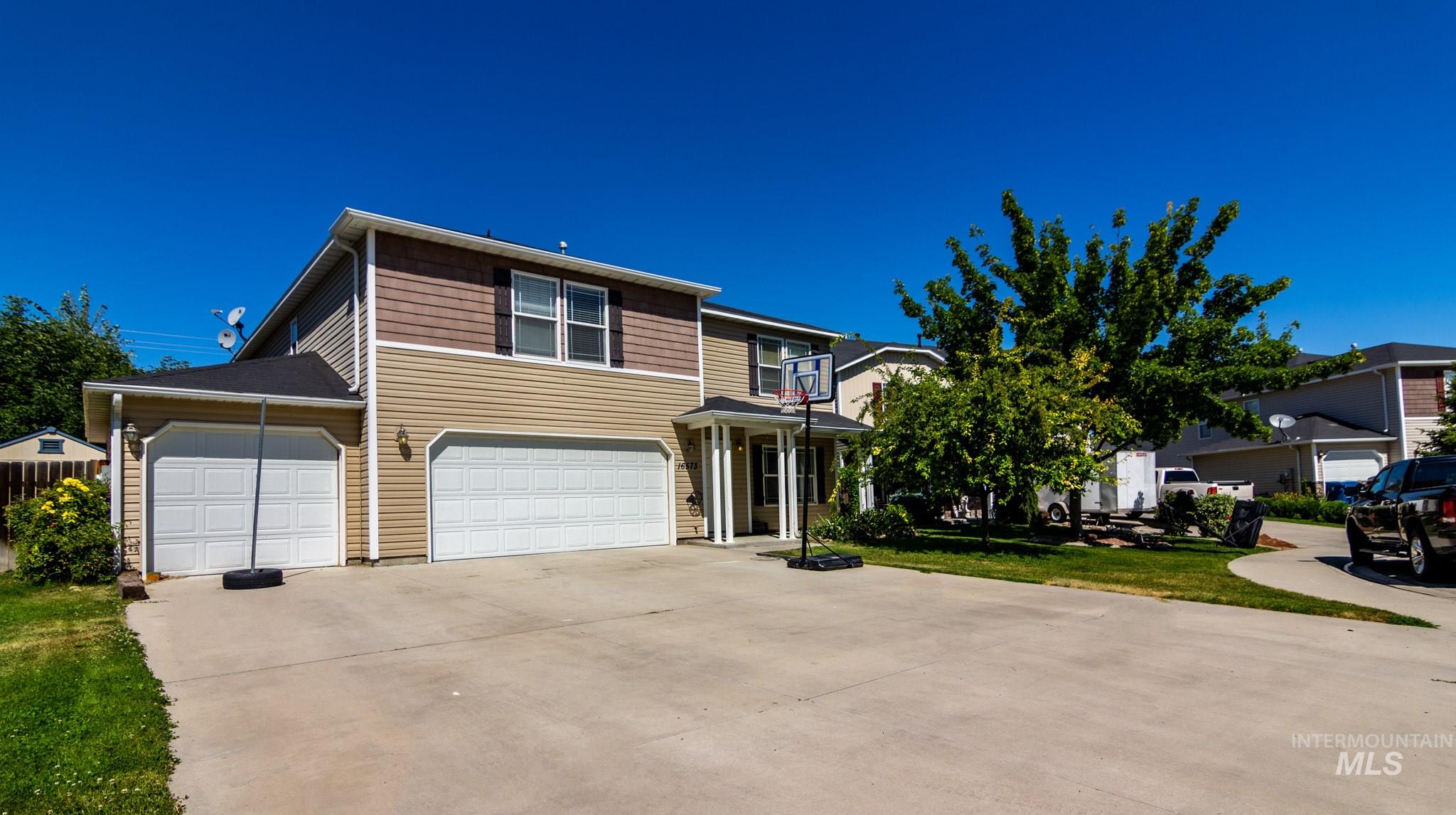 Caldwell ID Homes For Sale 300,000 to 350,000