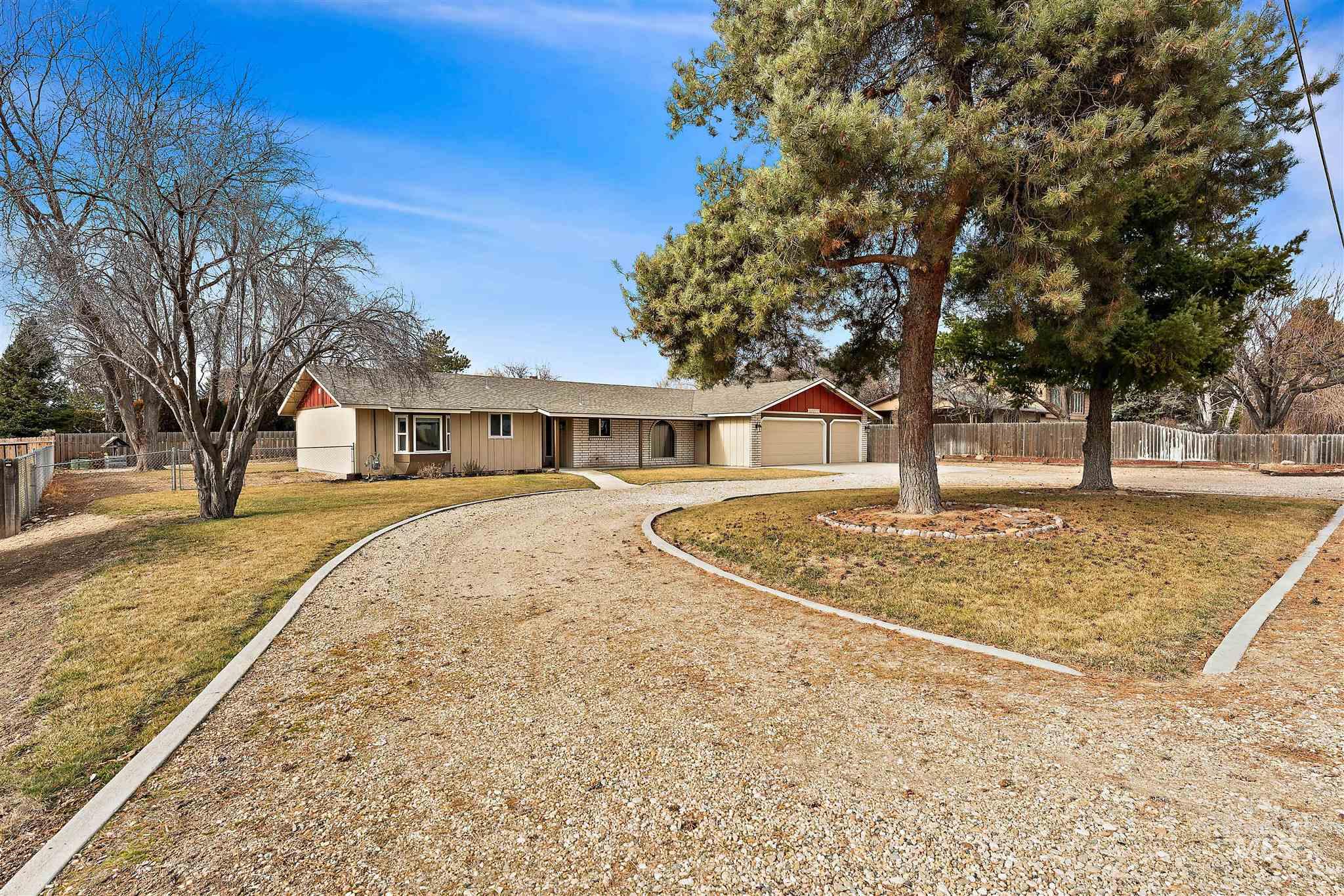 Caldwell ID Homes For Sale 300,000 to 350,000