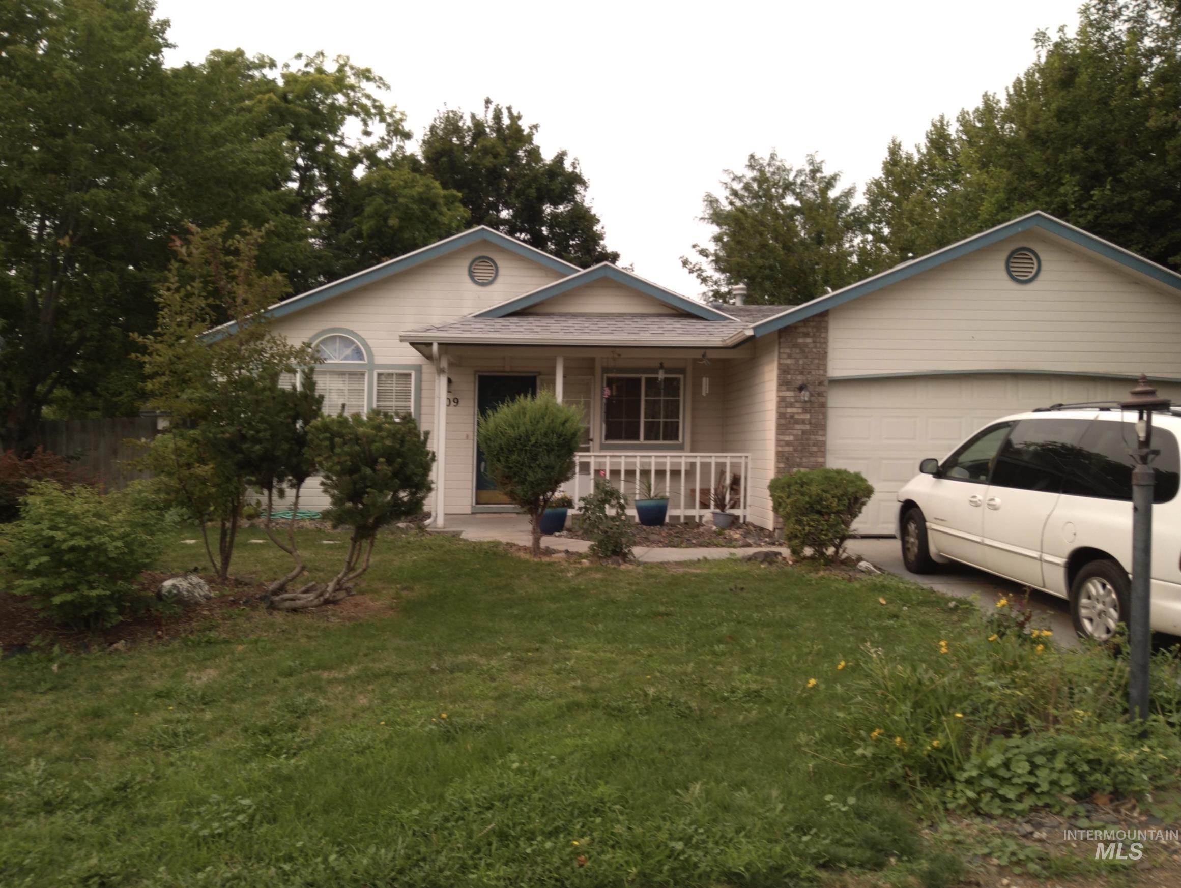 Caldwell ID Homes For Sale 250,000 to 300,000
