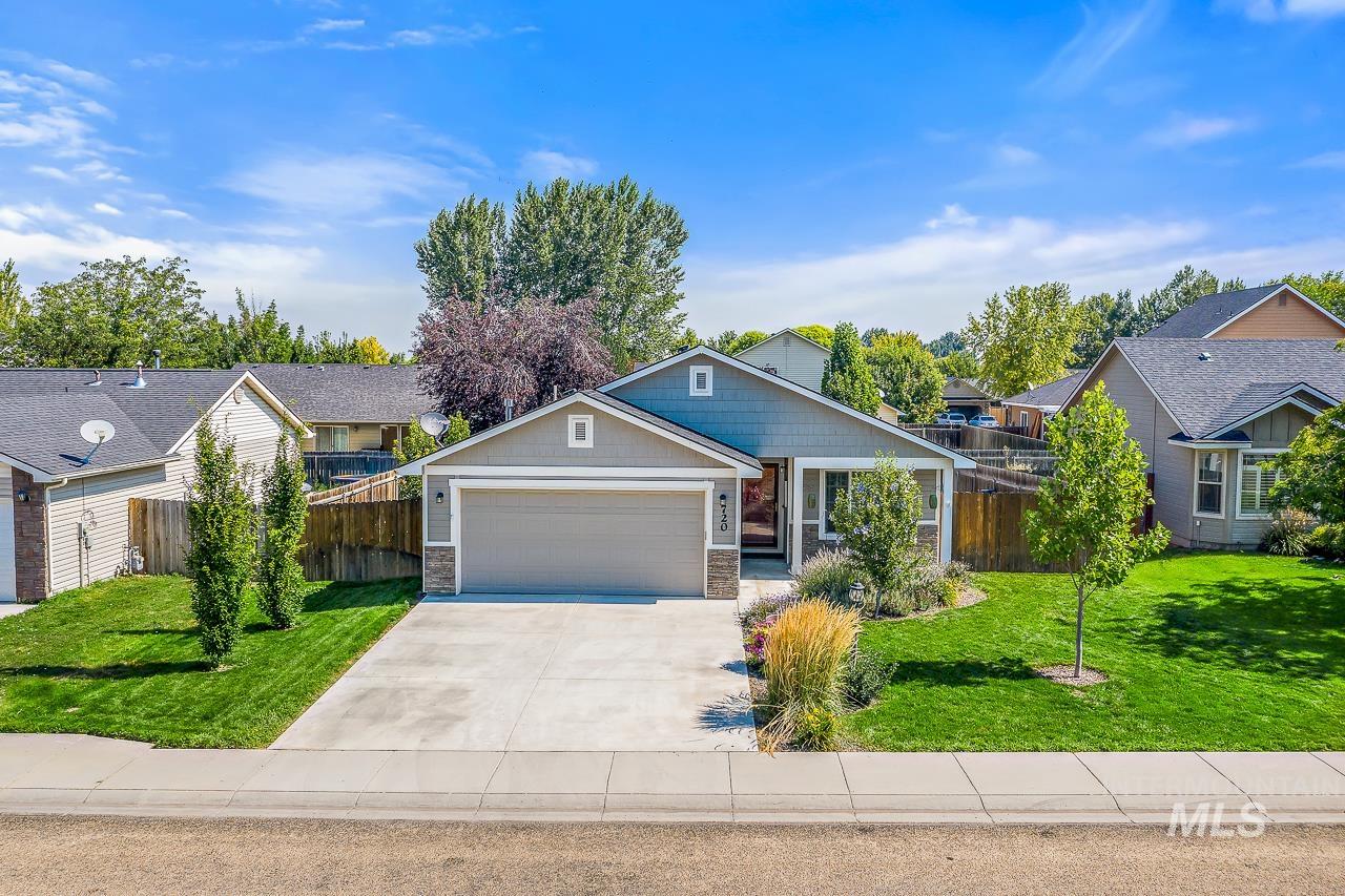 Caldwell ID Homes For Sale 350,000 to 400,000