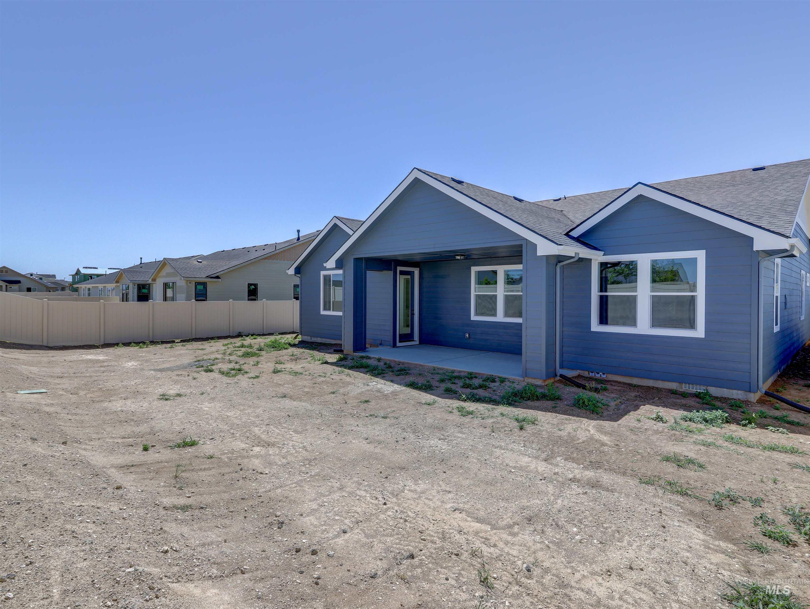 968 E Sweet Pearl St., Kuna, Idaho 83634, 3 Bedrooms, 3.5 Bathrooms, Residential For Sale, Price $703,000,MLS 98819548
