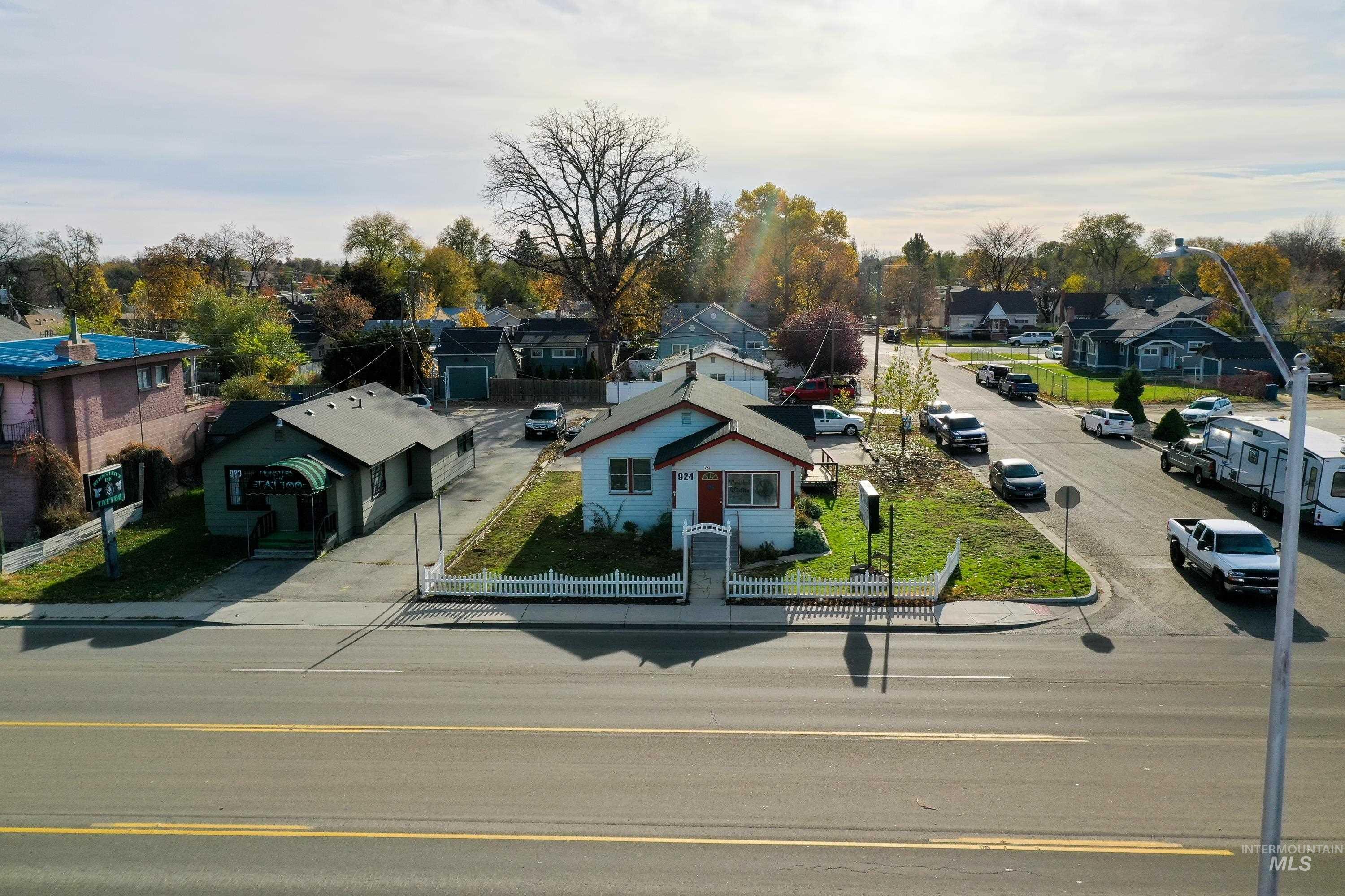 924 12th Ave S, Nampa, Idaho 83651, Business/Commercial For Sale, Price $424,900,MLS 98826053