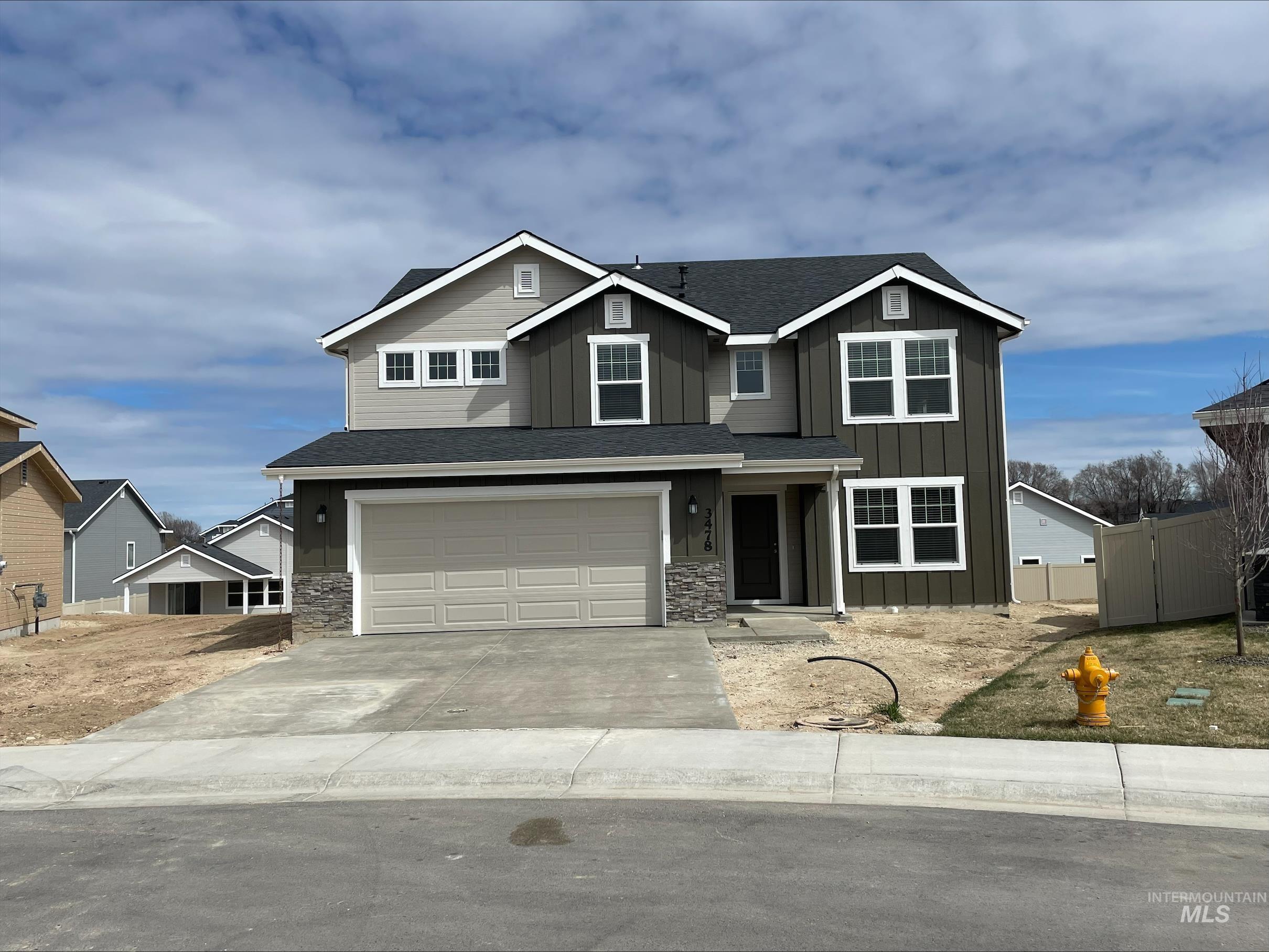 PRE SOLD Agate with Traditional Elevation. Photo similar. This home is HERS and Energy Star rated with annual savings! - Erika Magallon, Main: 208-870-0213, Hubble Homes, LLC, Main: 208-433-8800,