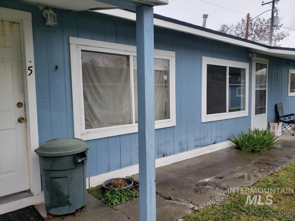 205 W Adams St, Huntington, Oregon 97907, 1 Bedroom, 1 Bathroom, Residential Income For Sale, Price $449,000, 98838030