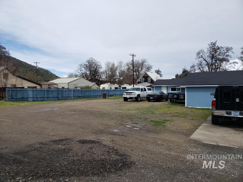 205 W Adams St, Huntington, Oregon 97907, 1 Bedroom, 1 Bathroom, Residential Income For Sale, Price $449,000, 98838030