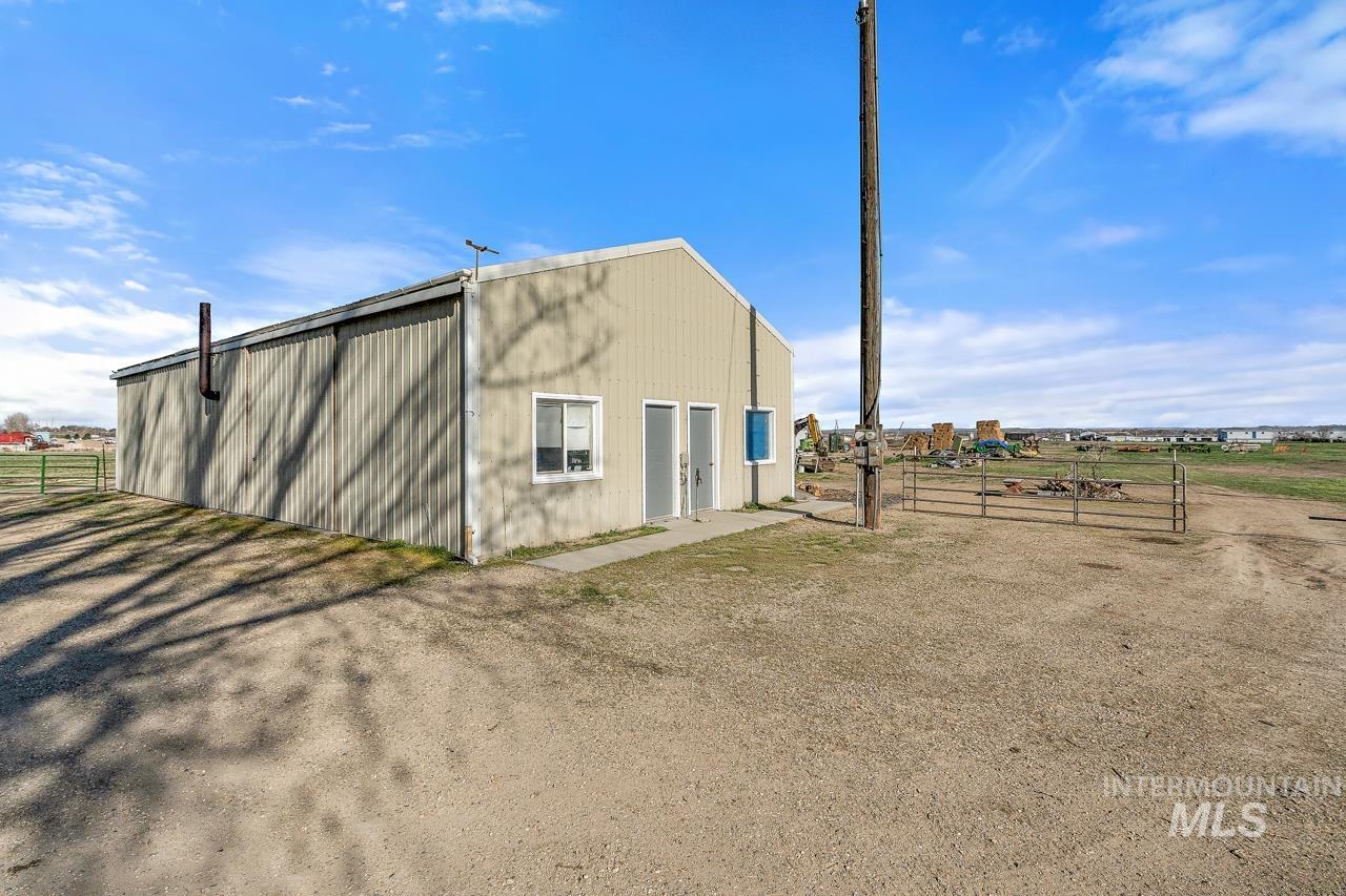 0 Lower Pleasant Ridge Rd, Caldwell, Idaho 83607, 2 Bedrooms, Business/Commercial For Sale, Price $3,000,000,MLS 98838989