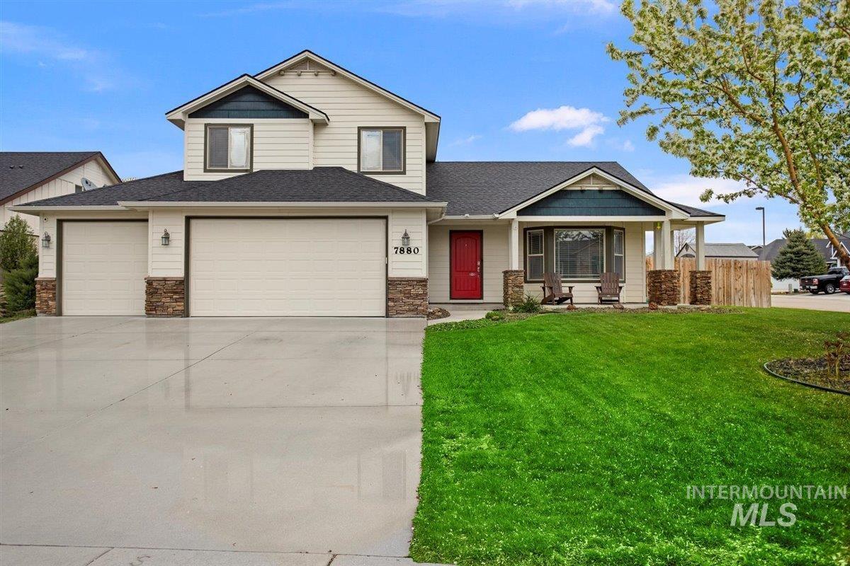 7880 S Diego Way, Boise, Idaho 83709, 4 Bedrooms, 3 Bathrooms, Residential For Sale, Price $465,000,MLS 98841200
