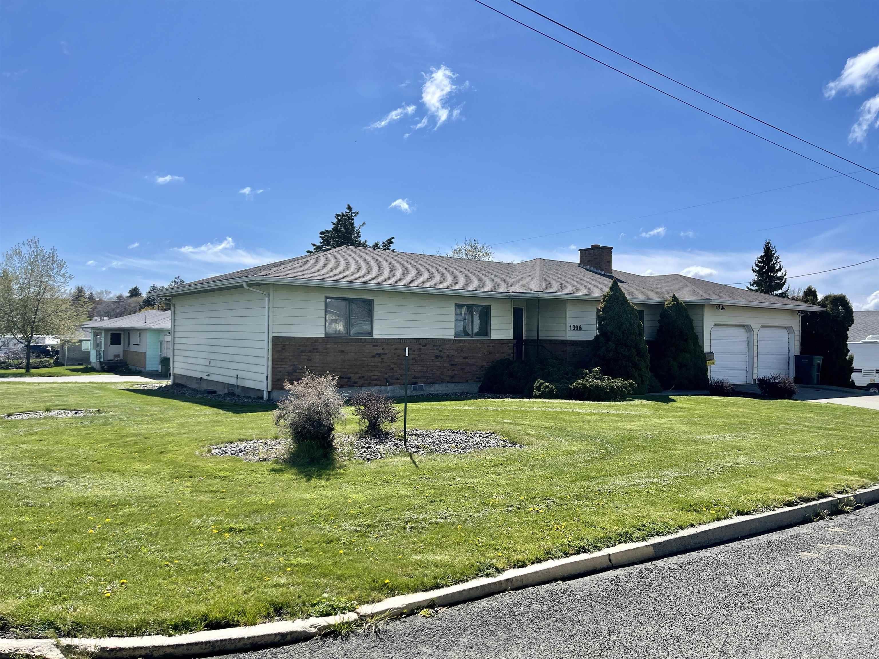 Meet the team at Solberg Agency in Grangeville