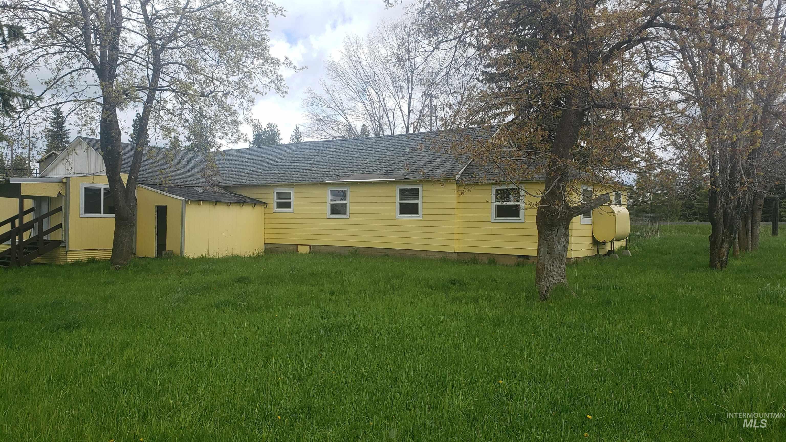 6 Poor Farm Road, Grangeville, Idaho 83530, 2 Bedrooms, 1 Bathroom, Residential For Sale, Price $245,000,MLS 98843597