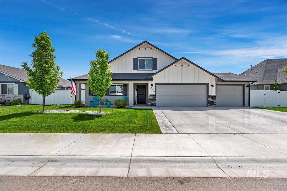 350 Syringa Springs Dr., Fruitland, Idaho 83619, 3 Bedrooms, 2 Bathrooms, Residential For Sale, Price $524,900, 98843692