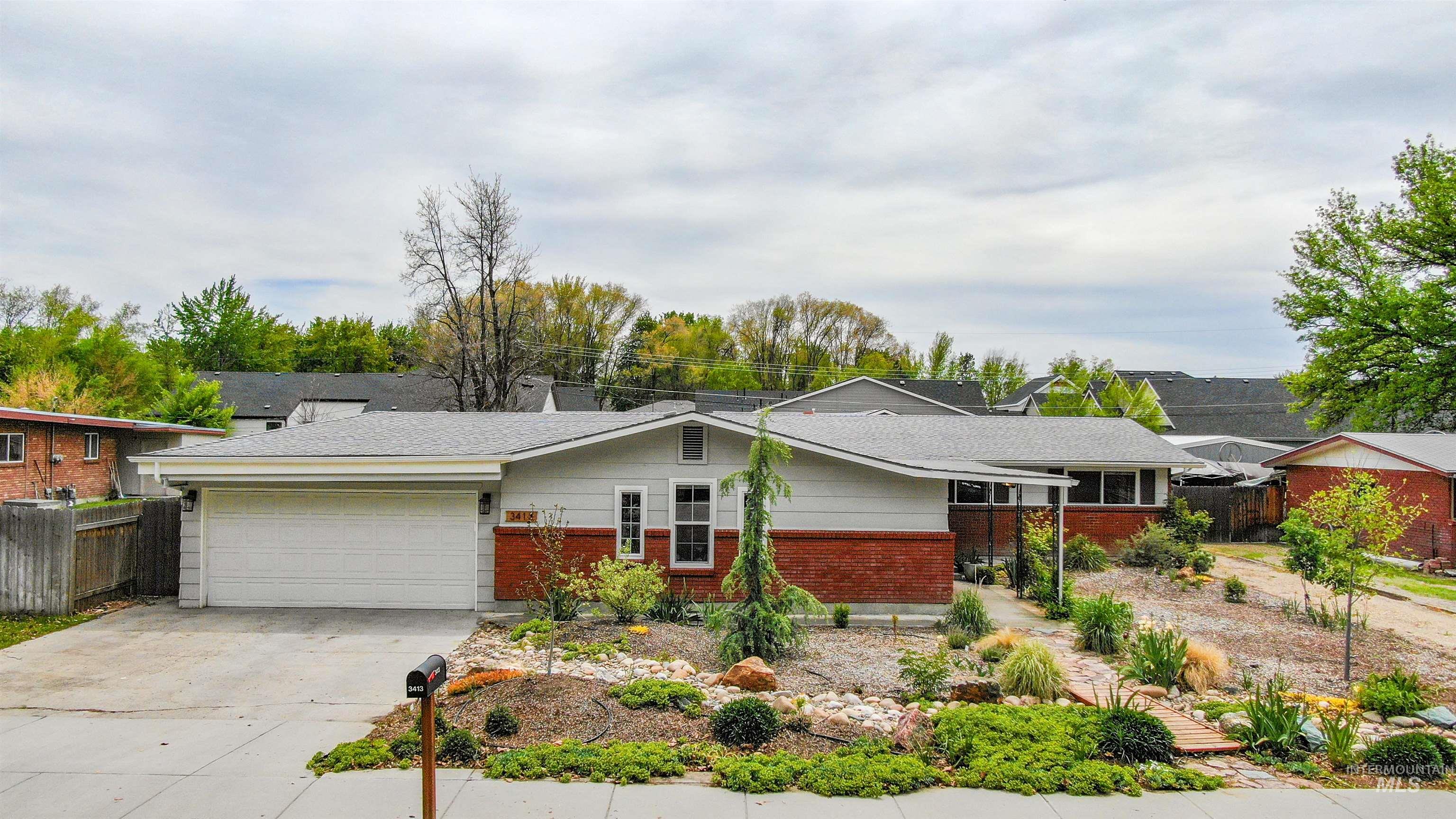 3413 W Sunset Ave, Boise, Idaho 83703, 4 Bedrooms, 2.5 Bathrooms, Residential For Sale, Price $775,000,MLS 98843700