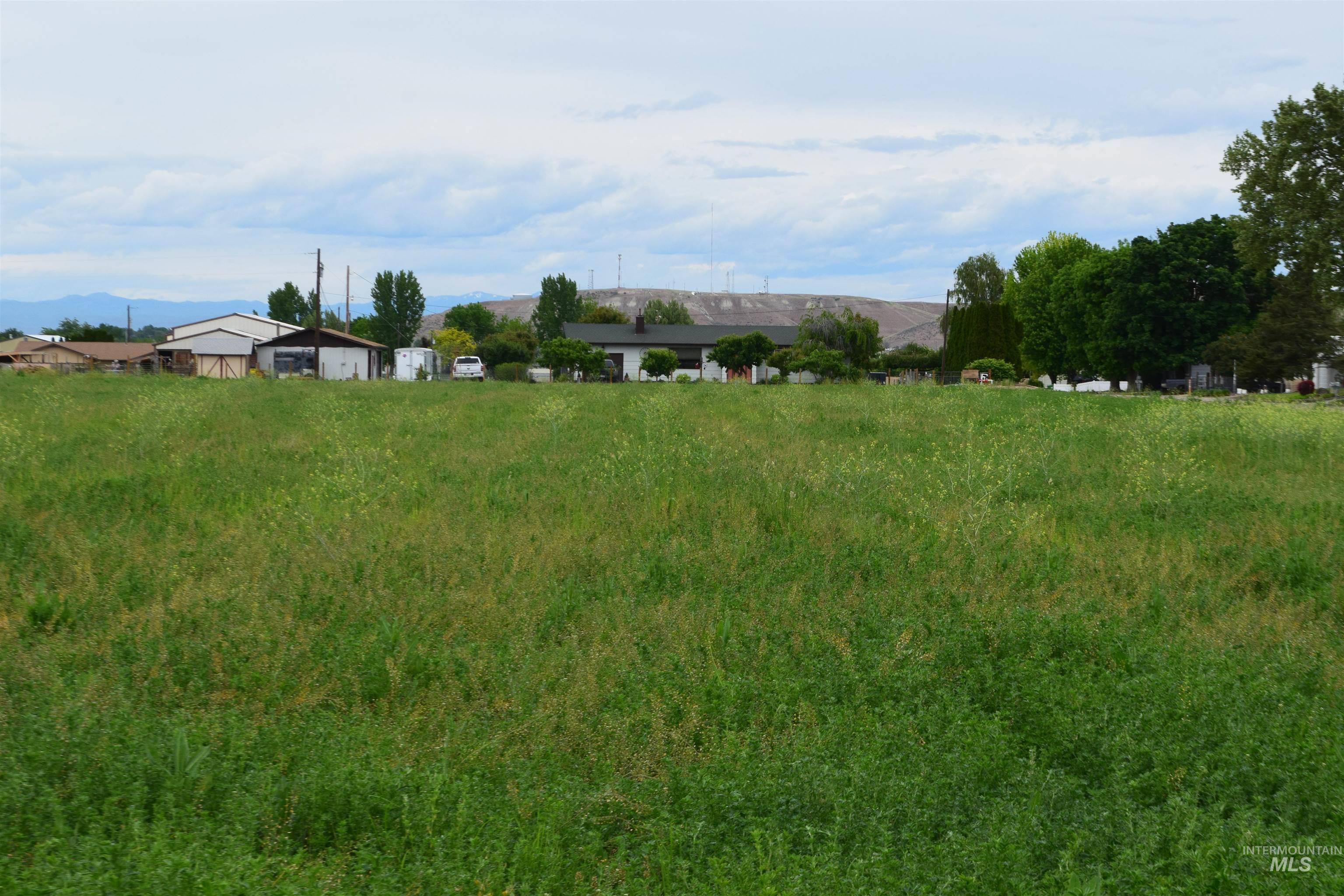 305 NE 16th, Fruitland, Idaho 83619, Land For Sale, Price $425,000,MLS 98844315