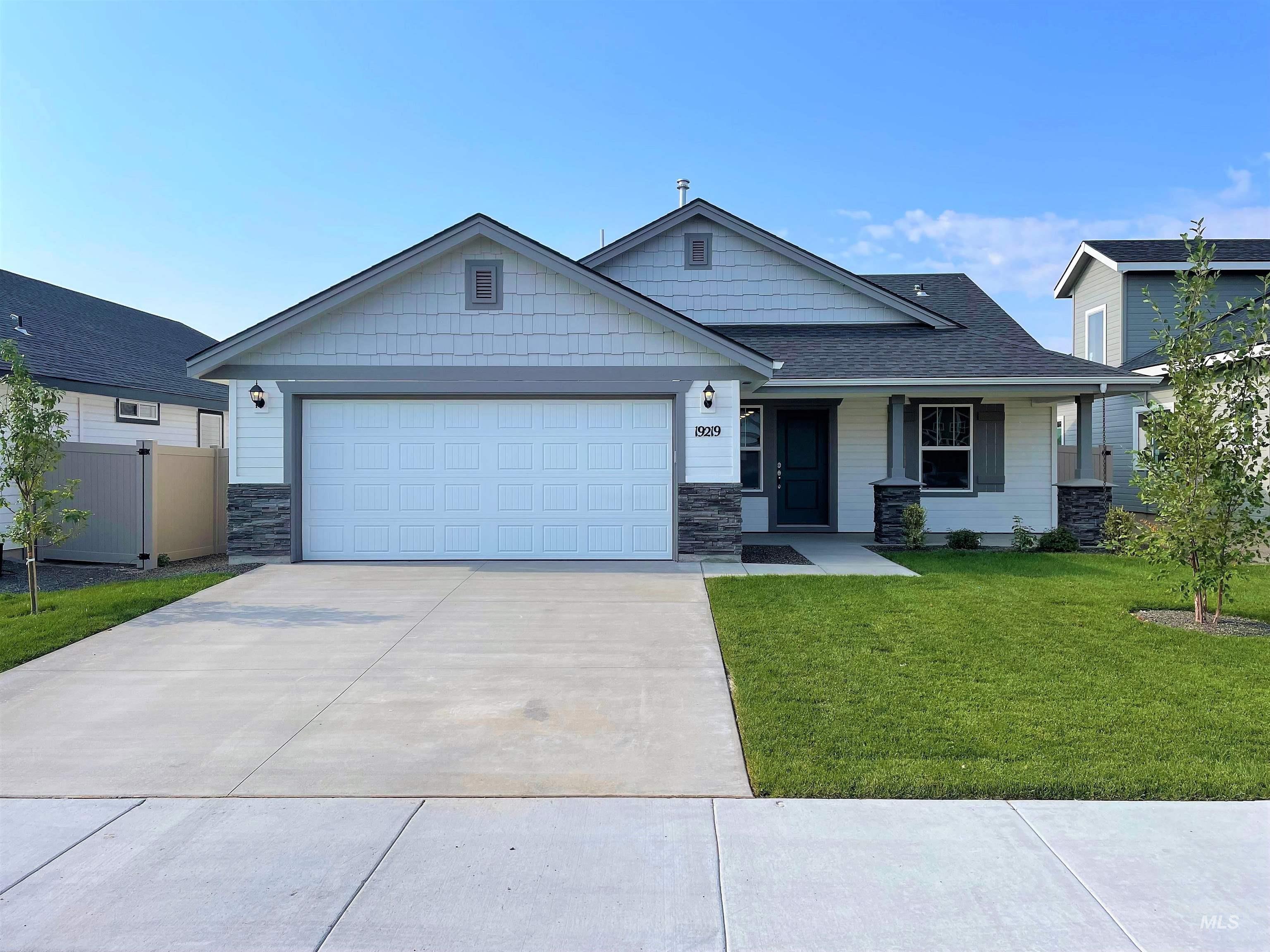 1654 Cork St, Middleton, Idaho 83644, 3 Bedrooms, 2 Bathrooms, Residential For Sale, Price $420,990,MLS 98845986
