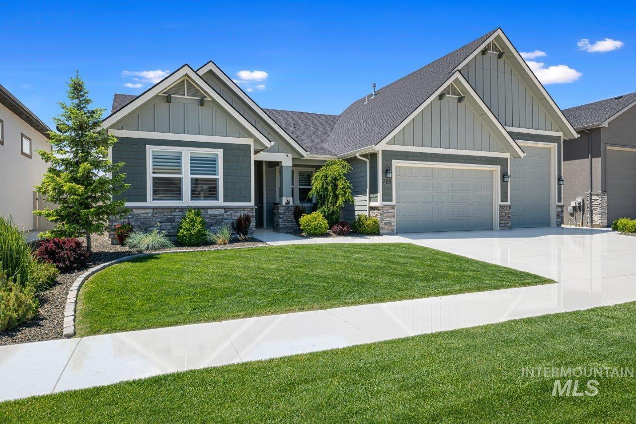 789 E Andes Dr, Kuna, Idaho 83634, 3 Bedrooms, 2.5 Bathrooms, Residential For Sale, Price $699,900,MLS 98846104