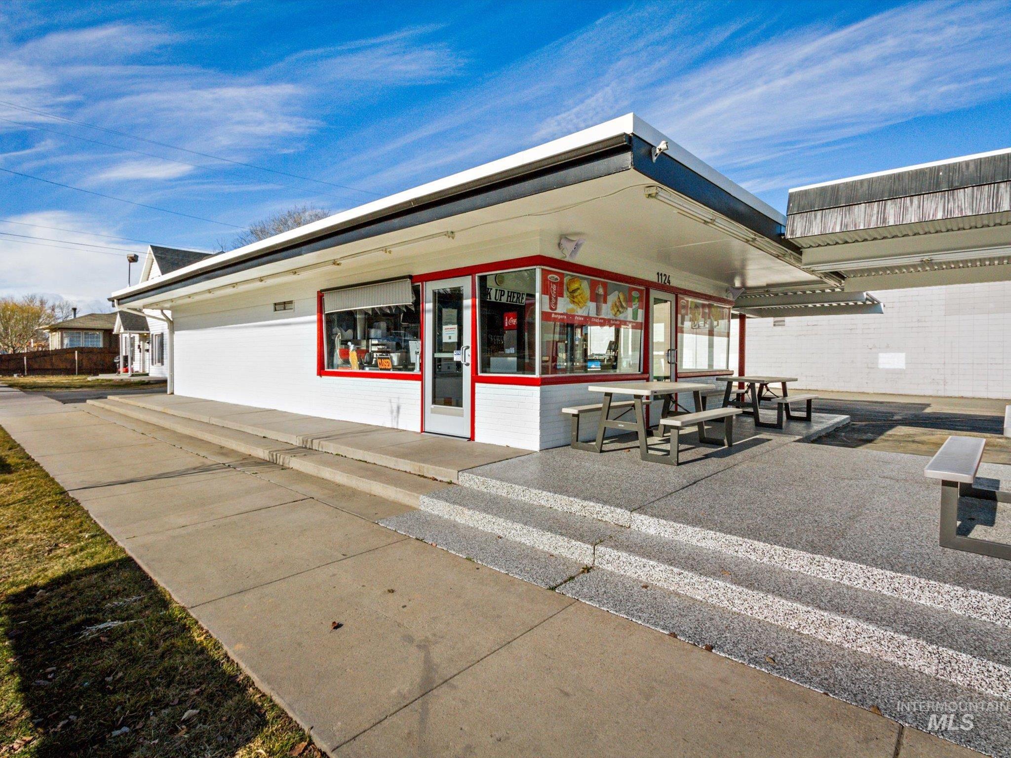1124 Cleveland, Caldwell, Idaho 83607, Business/Commercial For Sale, Price $620,000,MLS 98847131