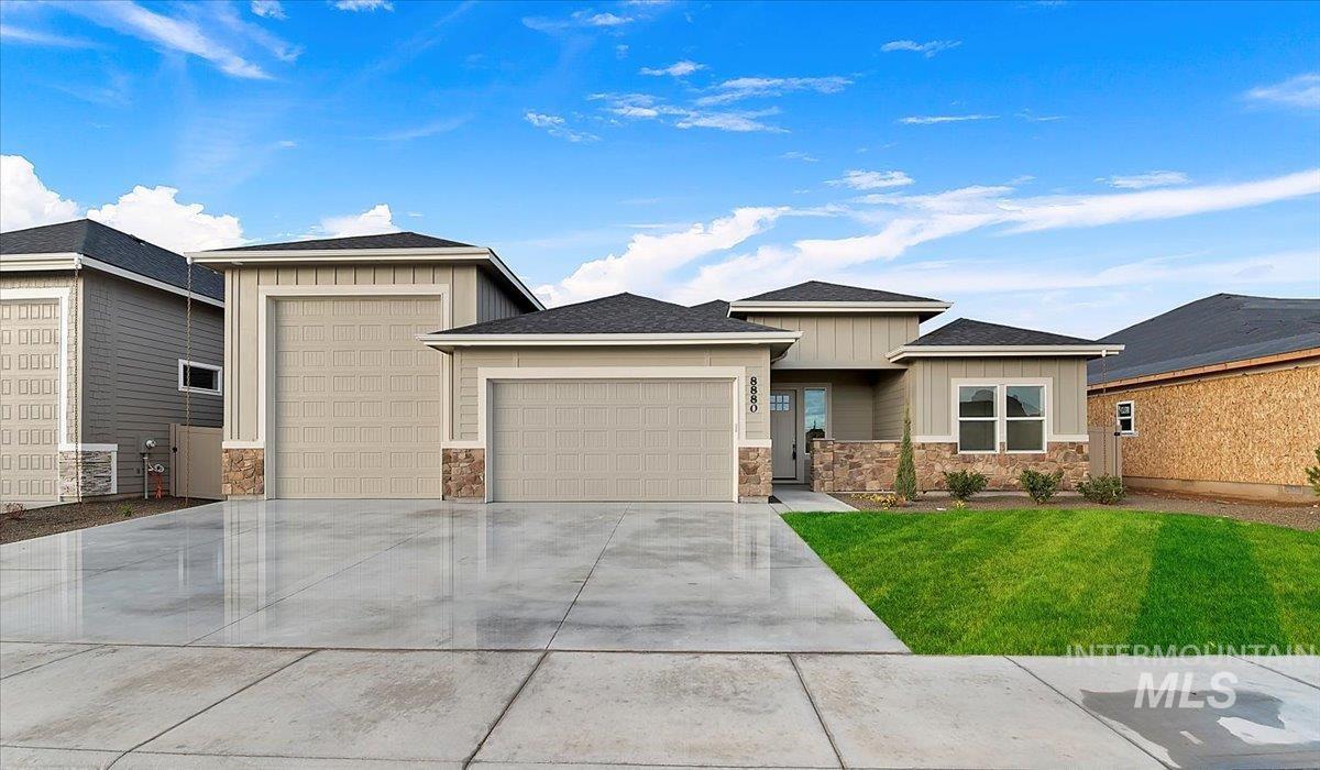 11096 Red Mountain St., Caldwell, Idaho 83605, 3 Bedrooms, 2 Bathrooms, Residential For Sale, Price $649,900,MLS 98847875