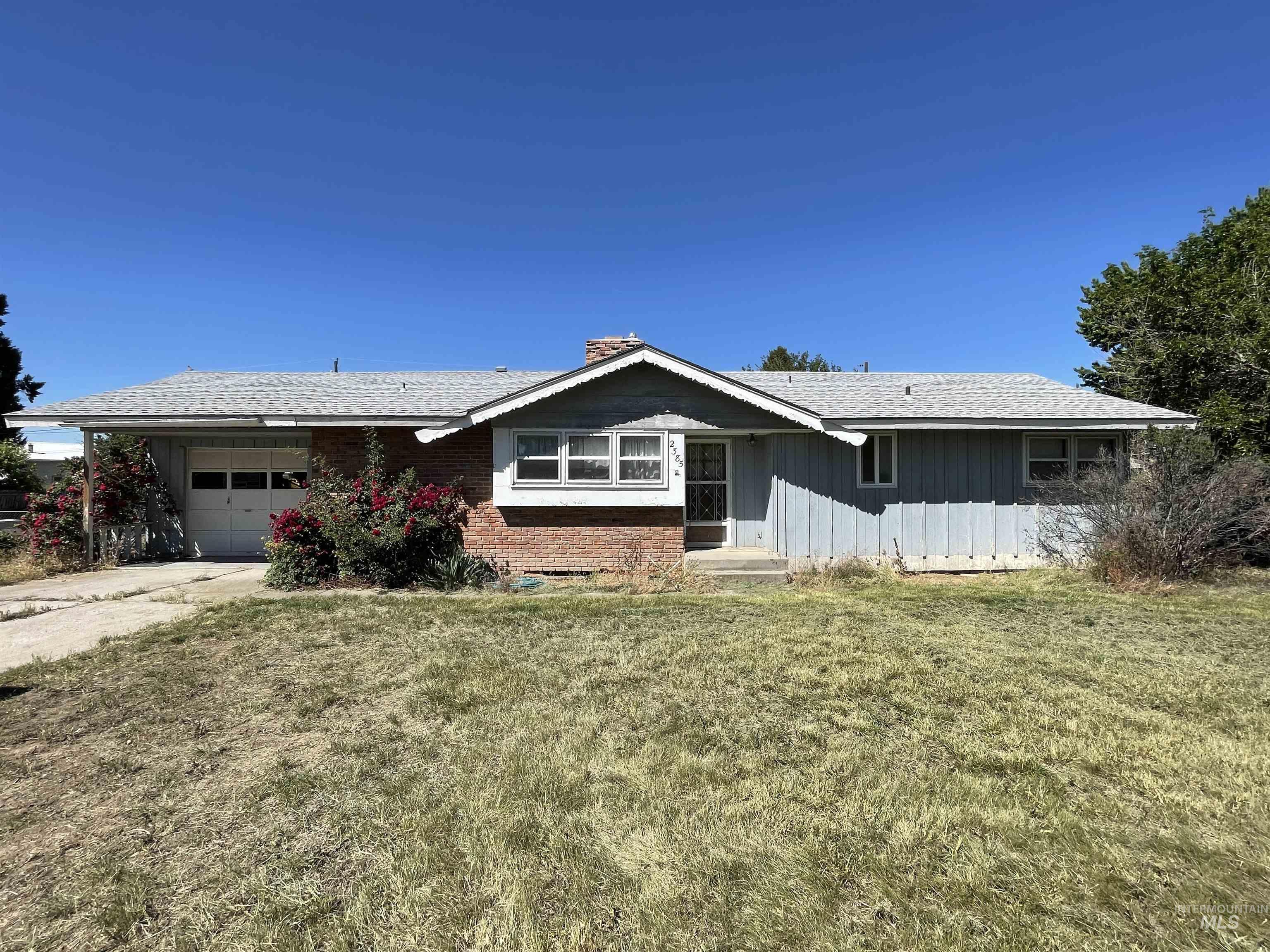 2385 Mountain View Drive, Emmett, Idaho 83617, 3 Bedrooms, 1 Bathroom, Residential For Sale, Price $250,000,MLS 98848526