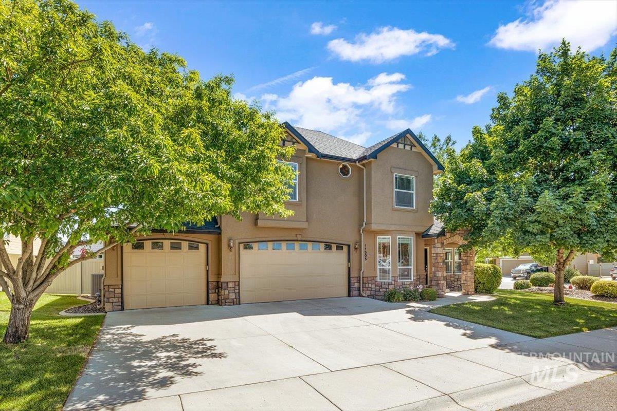 11505 W Tioga, Boise, Idaho 83709, 3 Bedrooms, 2.5 Bathrooms, Residential For Sale, Price $599,990,MLS 98849434