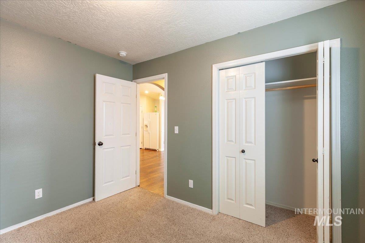 376 W Big Rack Dr St, Kuna, Idaho 83634, 4 Bedrooms, 2 Bathrooms, Residential For Sale, Price $384,500,MLS 98850138