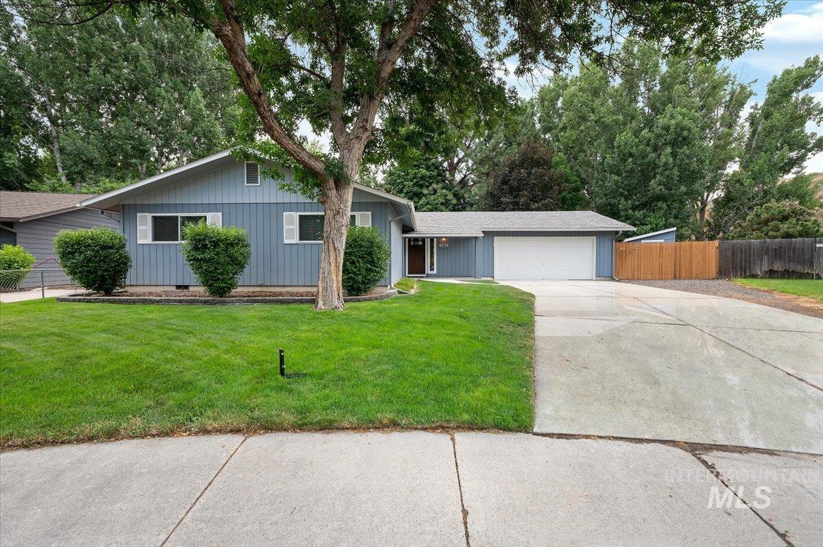 4070 S Constitution Way, Boise, Idaho 83706, 3 Bedrooms, 2 Bathrooms, Residential For Sale, Price $539,900,MLS 98850694