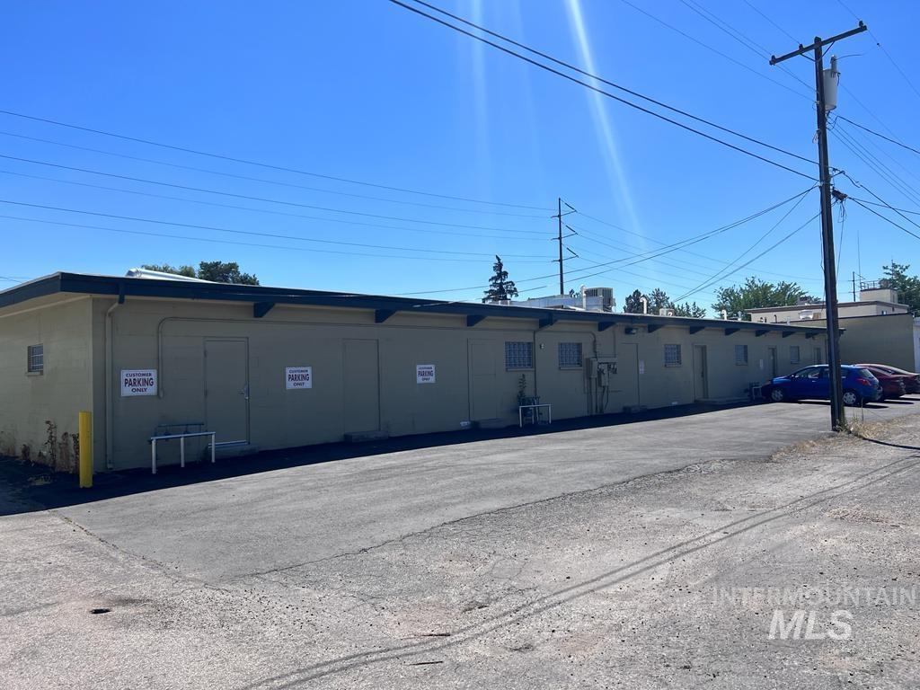 4414 W Overland Rd., Boise, Idaho 83705-2811, Business/Commercial For Sale, Price $900,000,MLS 98851523