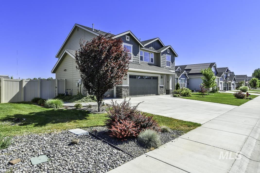 5025 Allentown St, Caldwell, Idaho 83605, 4 Bedrooms, 2.5 Bathrooms, Residential For Sale, Price $499,900,MLS 98852471