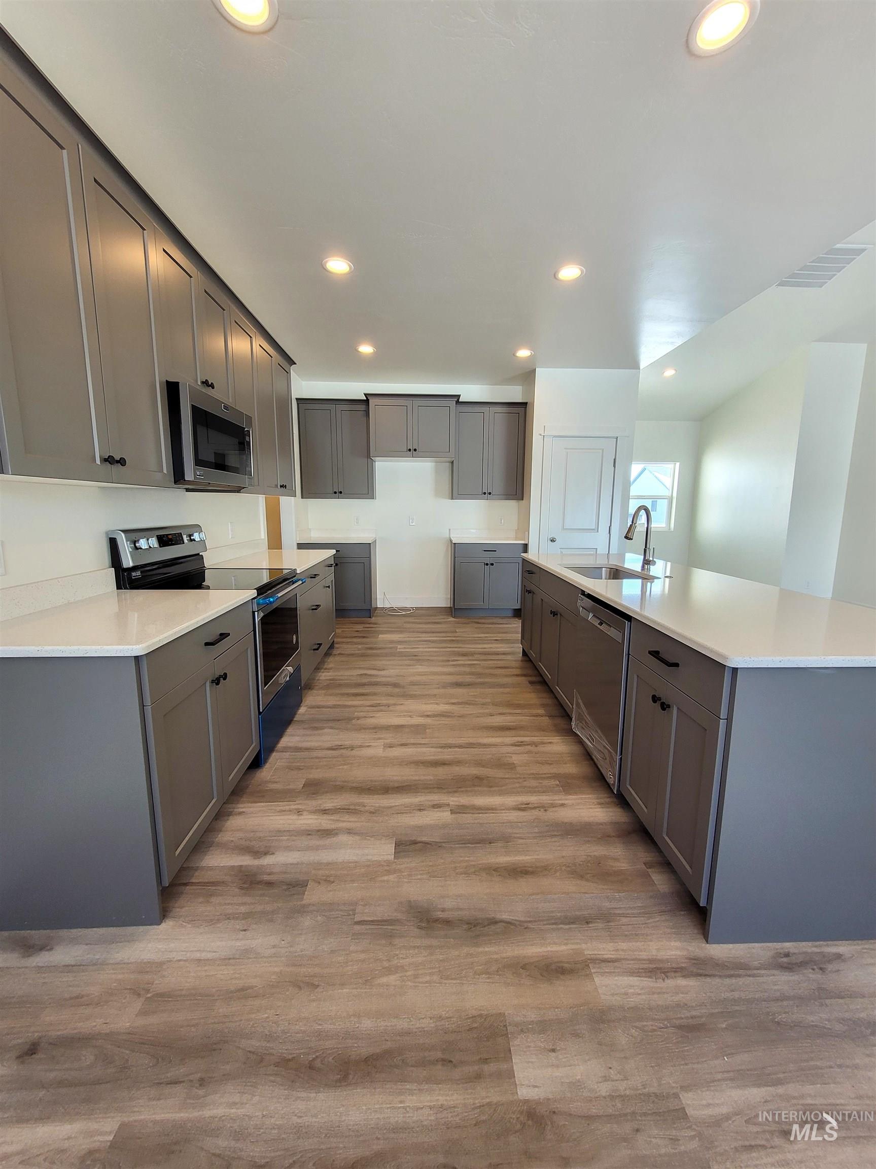2420 Dorchester Ave, Burley, Idaho 83318, 4 Bedrooms, 2 Bathrooms, Residential For Sale, Price $410,075, 98856735