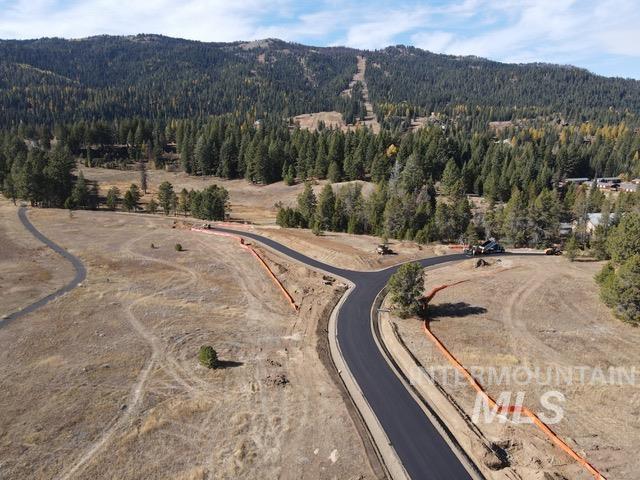 34 Aspen Glade Court, Donnelly, Idaho 83615, Land For Sale, Price $549,000,MLS 98856765