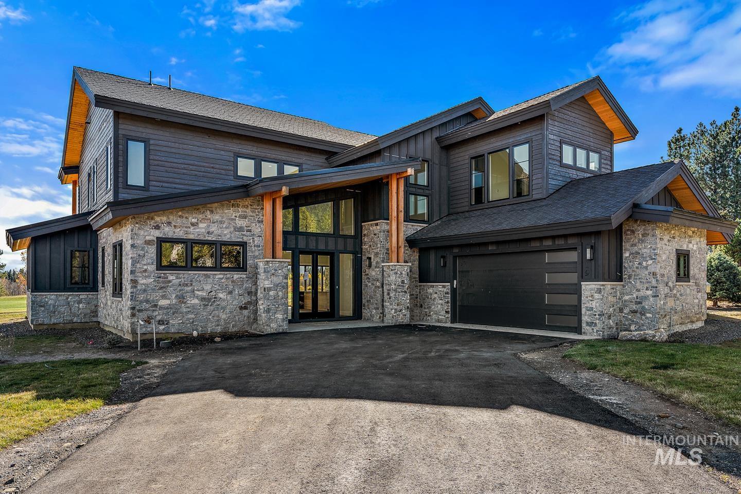 19 Aspen Glade Court, Donnelly, Idaho 83615, 5 Bedrooms, 6 Bathrooms, Residential For Sale, Price $3,195,000, 98858951