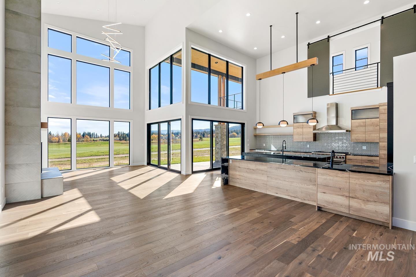 19 Aspen Glade Court, Donnelly, Idaho 83615, 5 Bedrooms, 6 Bathrooms, Residential For Sale, Price $3,195,000, 98858951