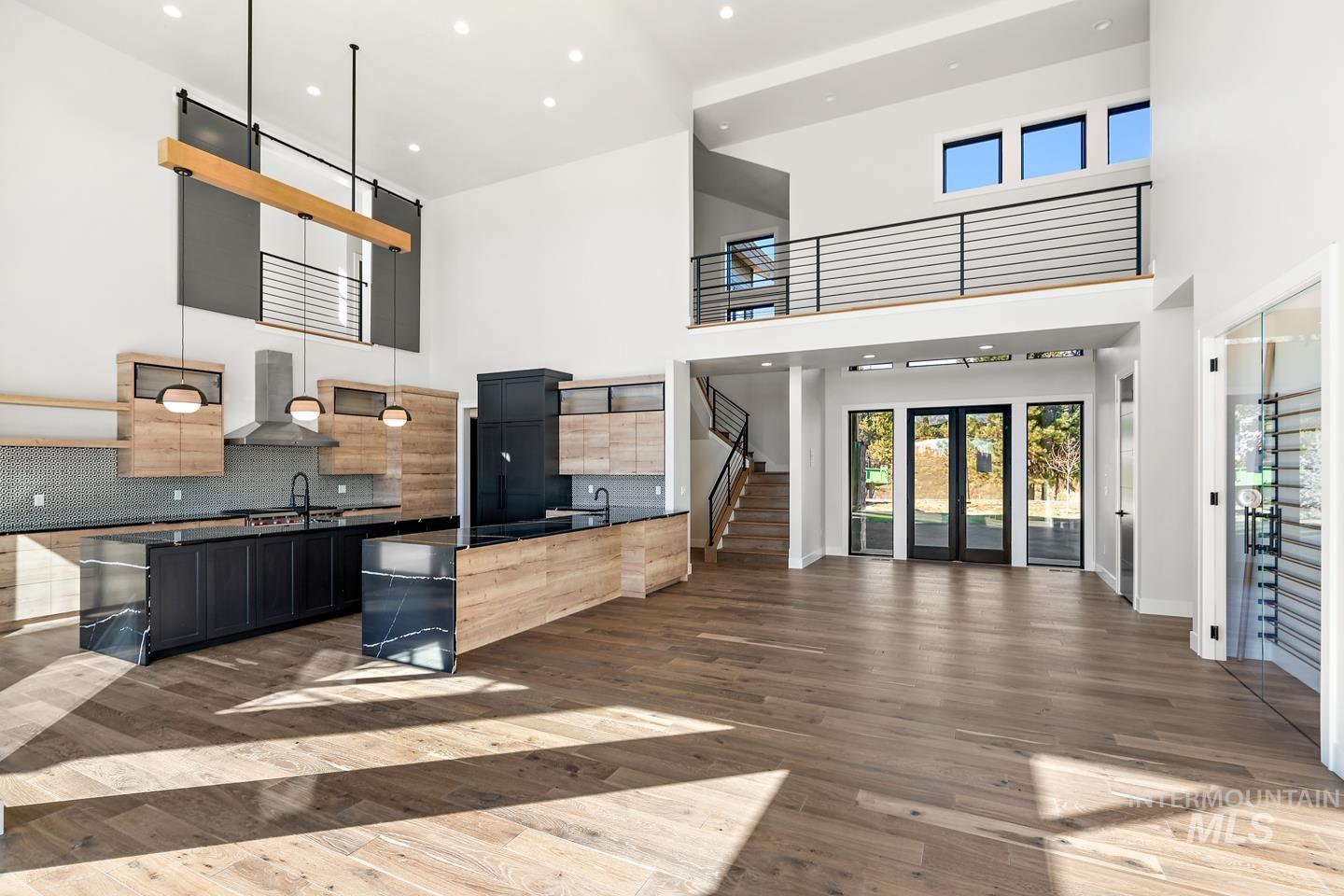 19 Aspen Glade Court, Donnelly, Idaho 83615, 5 Bedrooms, 6 Bathrooms, Residential For Sale, Price $3,195,000, 98858951