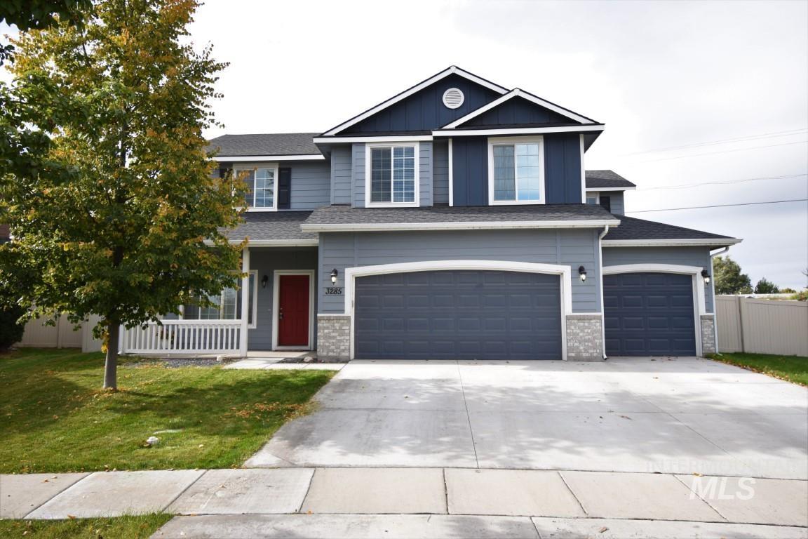 3285 S Mystic Seaport Ave, Nampa, Idaho 83686, 4 Bedrooms, 2.5 Bathrooms, Rental For Rent, Price $2,500, 98862331