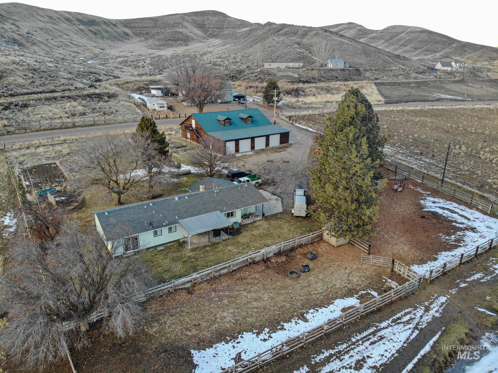 5635 Little Willow, Payette, Idaho 83661, 2 Bedrooms, 2 Bathrooms, Residential For Sale, Price $1,250,000, 98863981