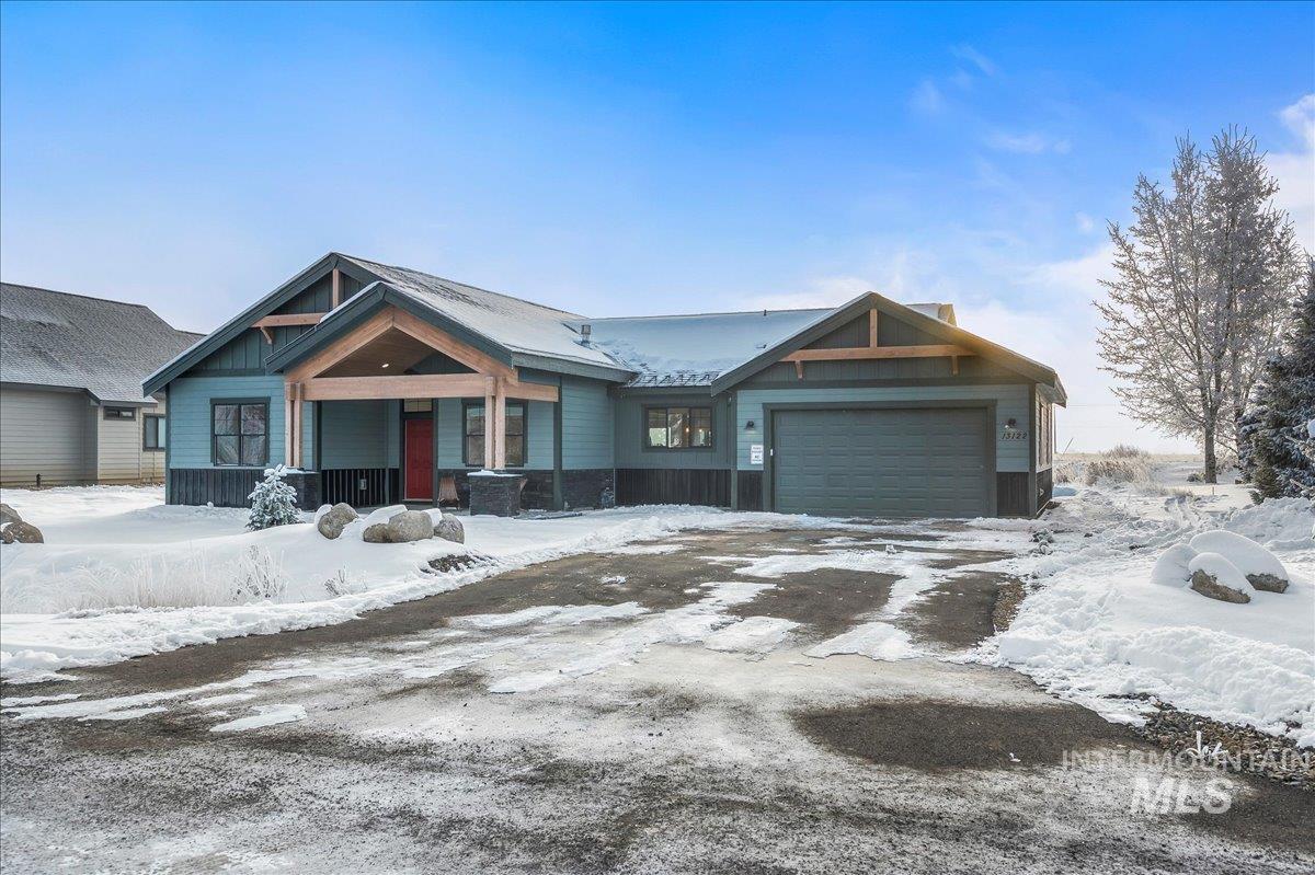 13122 Hawks Bay Road, Donnelly, Idaho 83615, 3 Bedrooms, 2 Bathrooms, Residential For Sale, Price $849,900, 98864173
