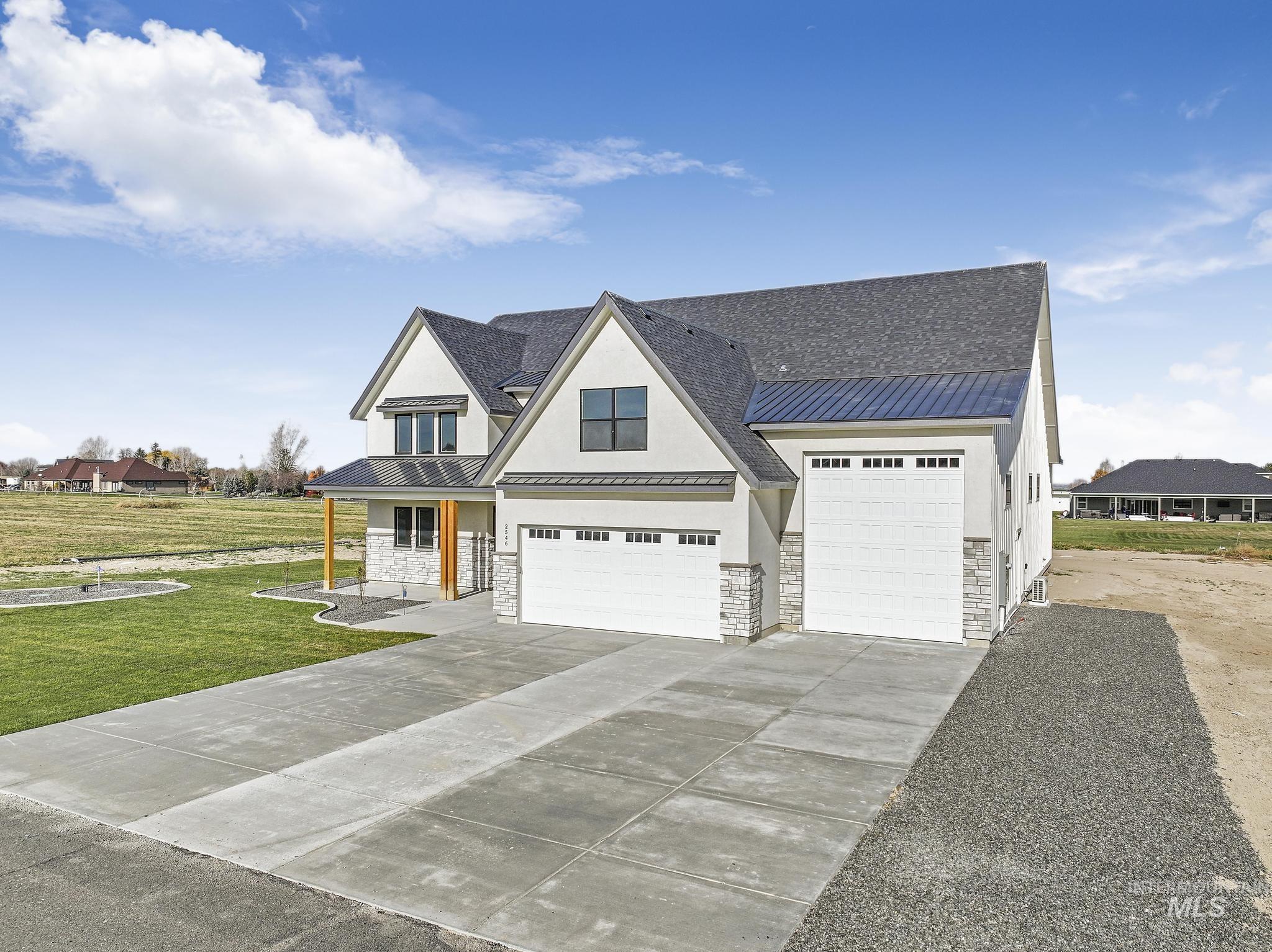 2546 E 3759 N, Twin Falls, Idaho 83301, 5 Bedrooms, 4.5 Bathrooms, Residential For Sale, Price $997,000, 98865543