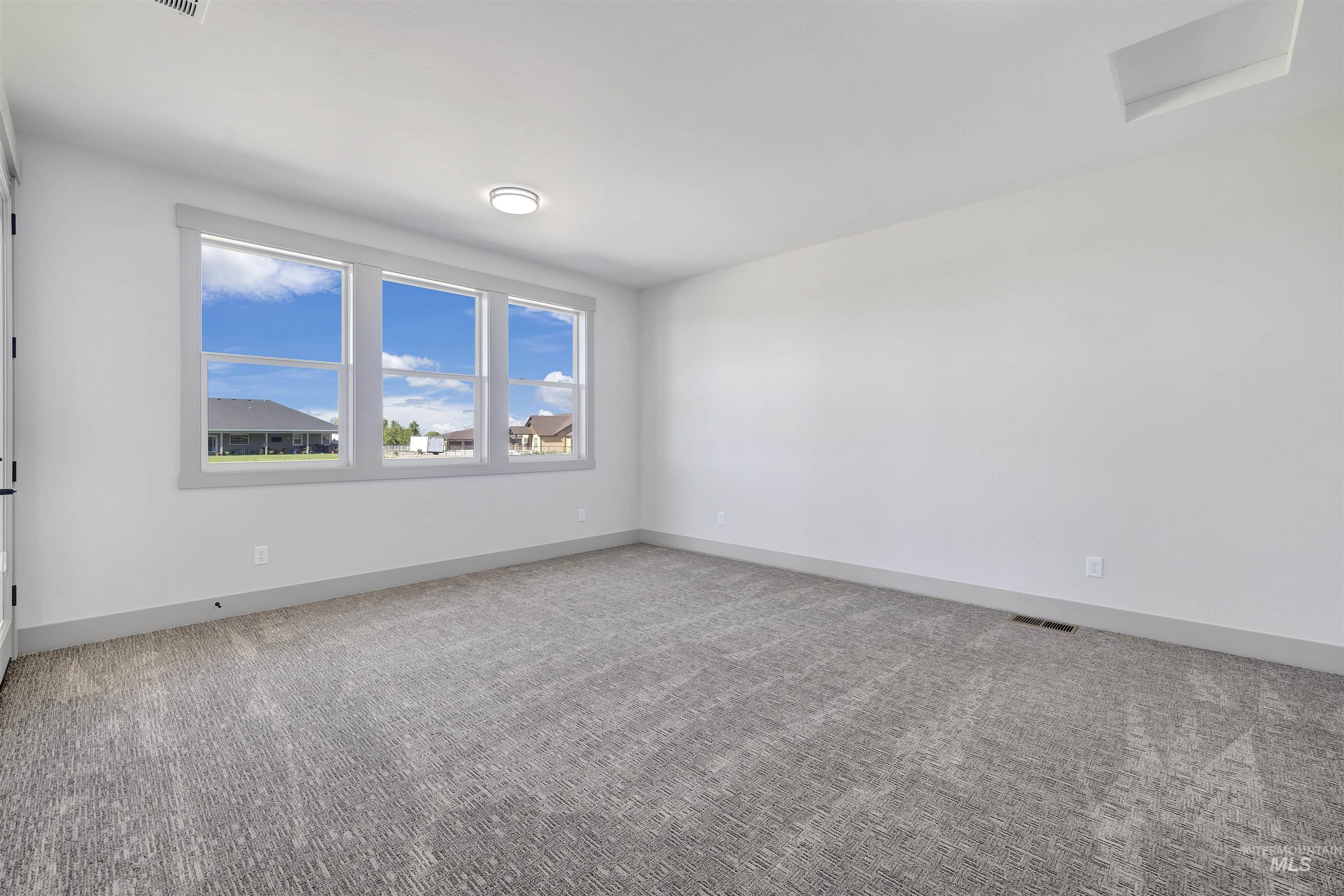 2546 E 3759 N, Twin Falls, Idaho 83301, 5 Bedrooms, 4.5 Bathrooms, Residential For Sale, Price $997,000, 98865543