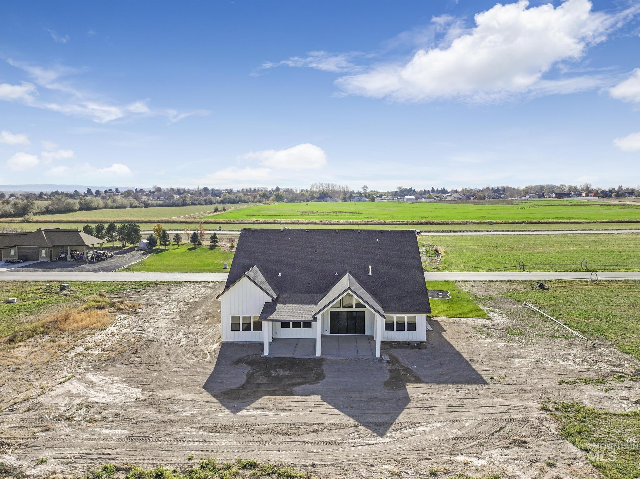 2546 E 3759 N, Twin Falls, Idaho 83301, 5 Bedrooms, 4.5 Bathrooms, Residential For Sale, Price $997,000, 98865543