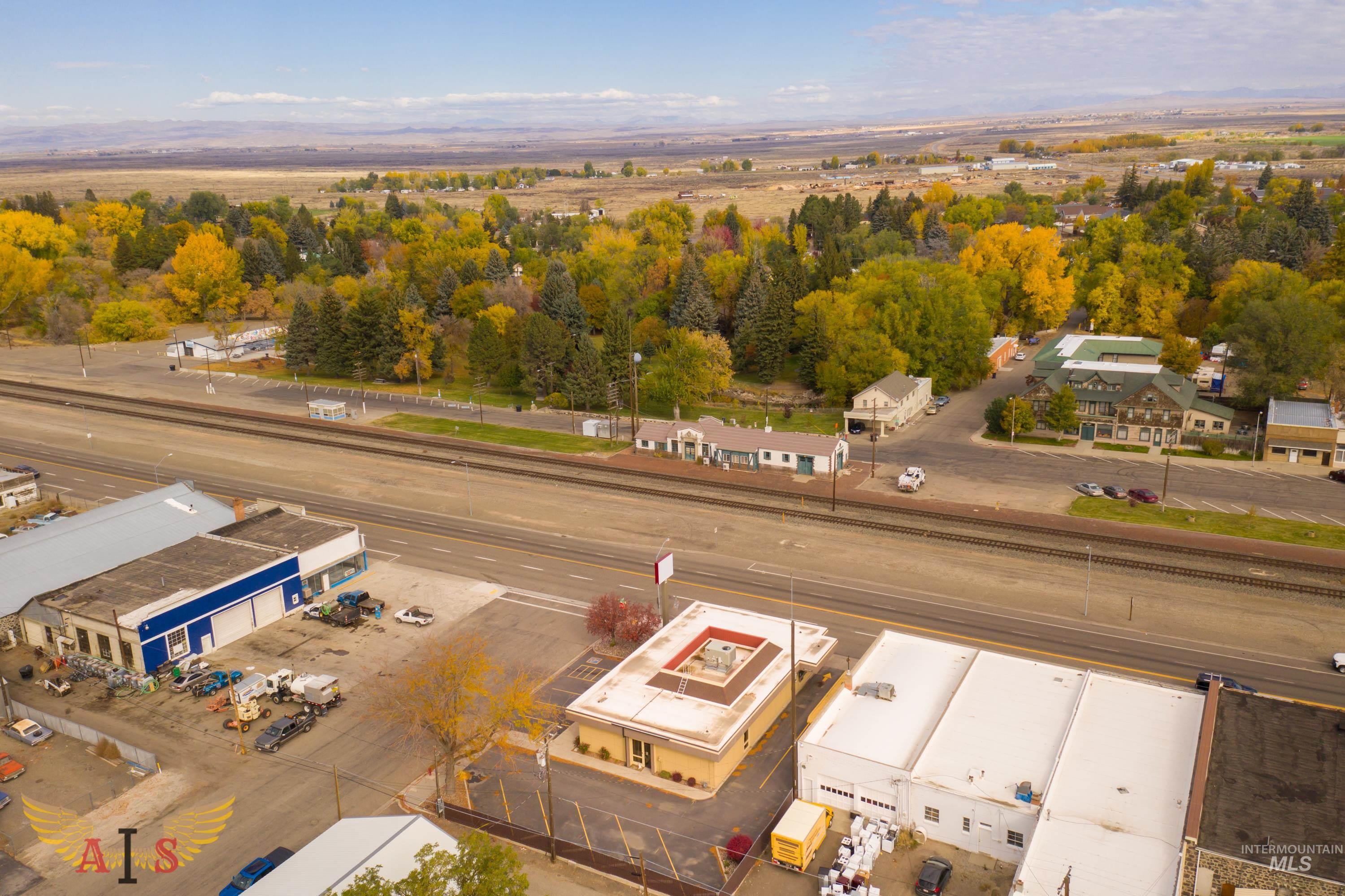 103 S Birch St., Shoshone, Idaho 83352, Business/Commercial For Sale, Price $430,000,MLS 98866888