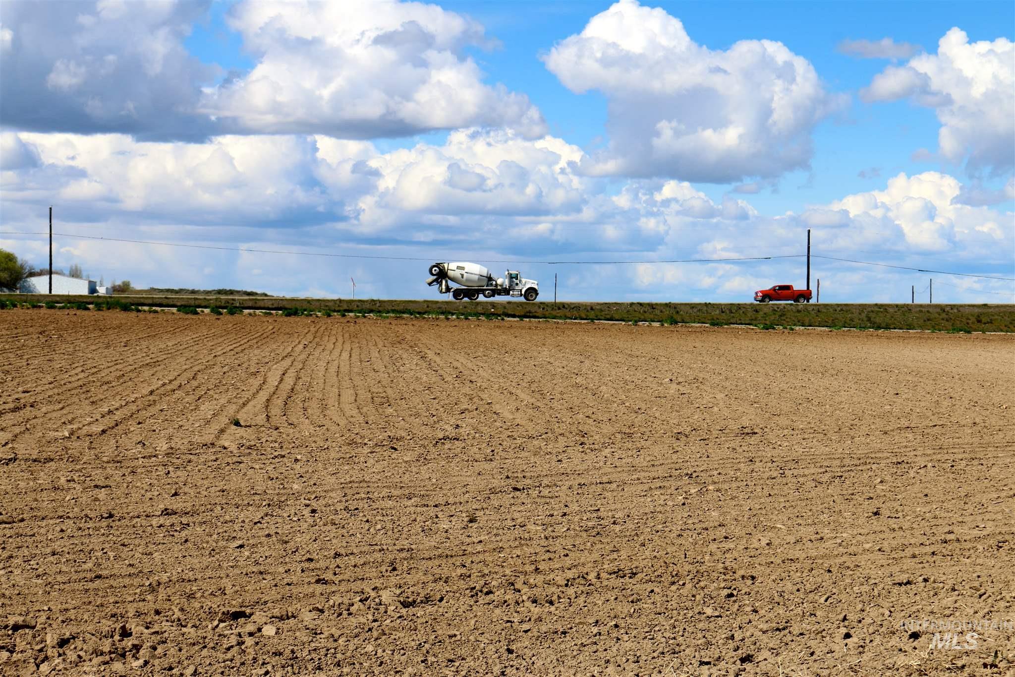 6000 Hwy 95, Fruitland, Idaho 83619, 3 Bedrooms, 1 Bathroom, Farm & Ranch For Sale, Price $3,000,000, 98867665