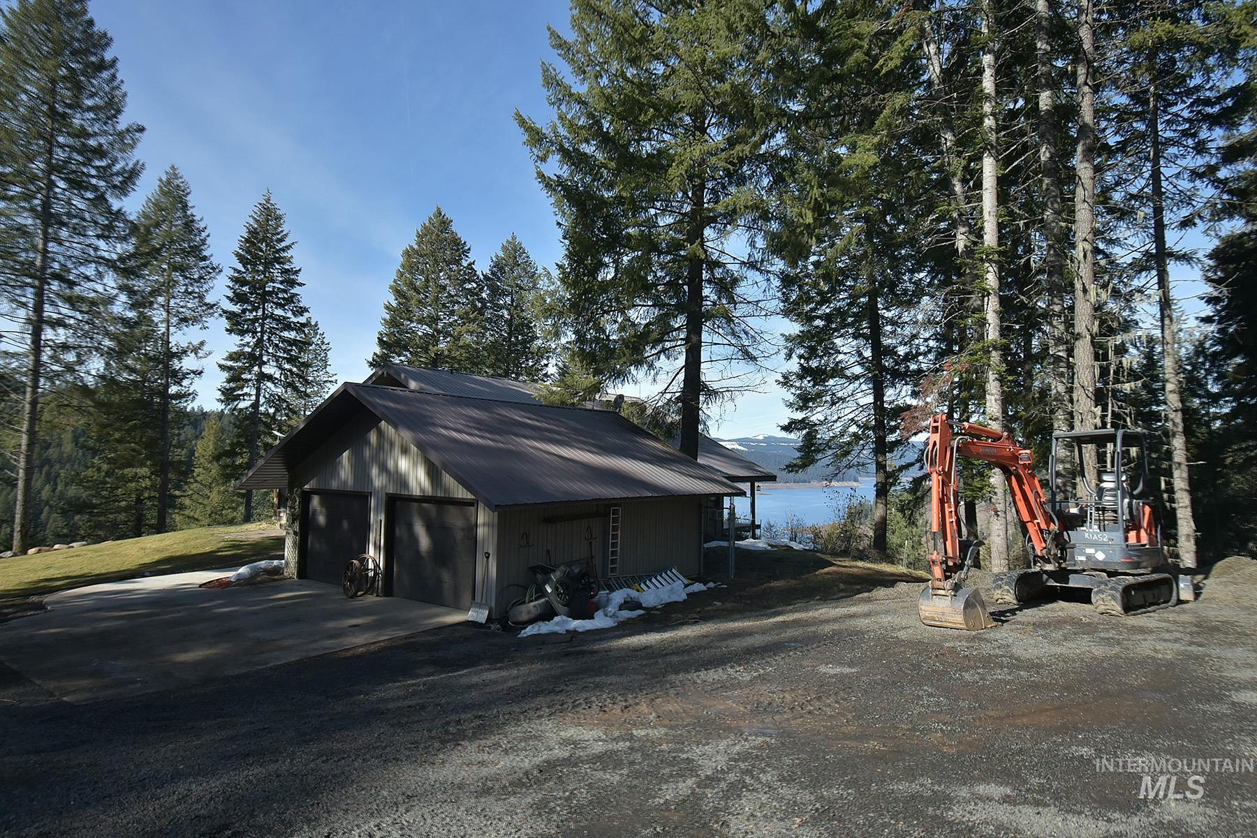 4118 Canyon Creek Rd, Orofino, Idaho 83544, 2 Bedrooms, 2 Bathrooms, Residential For Sale, Price $739,000,MLS 98868119