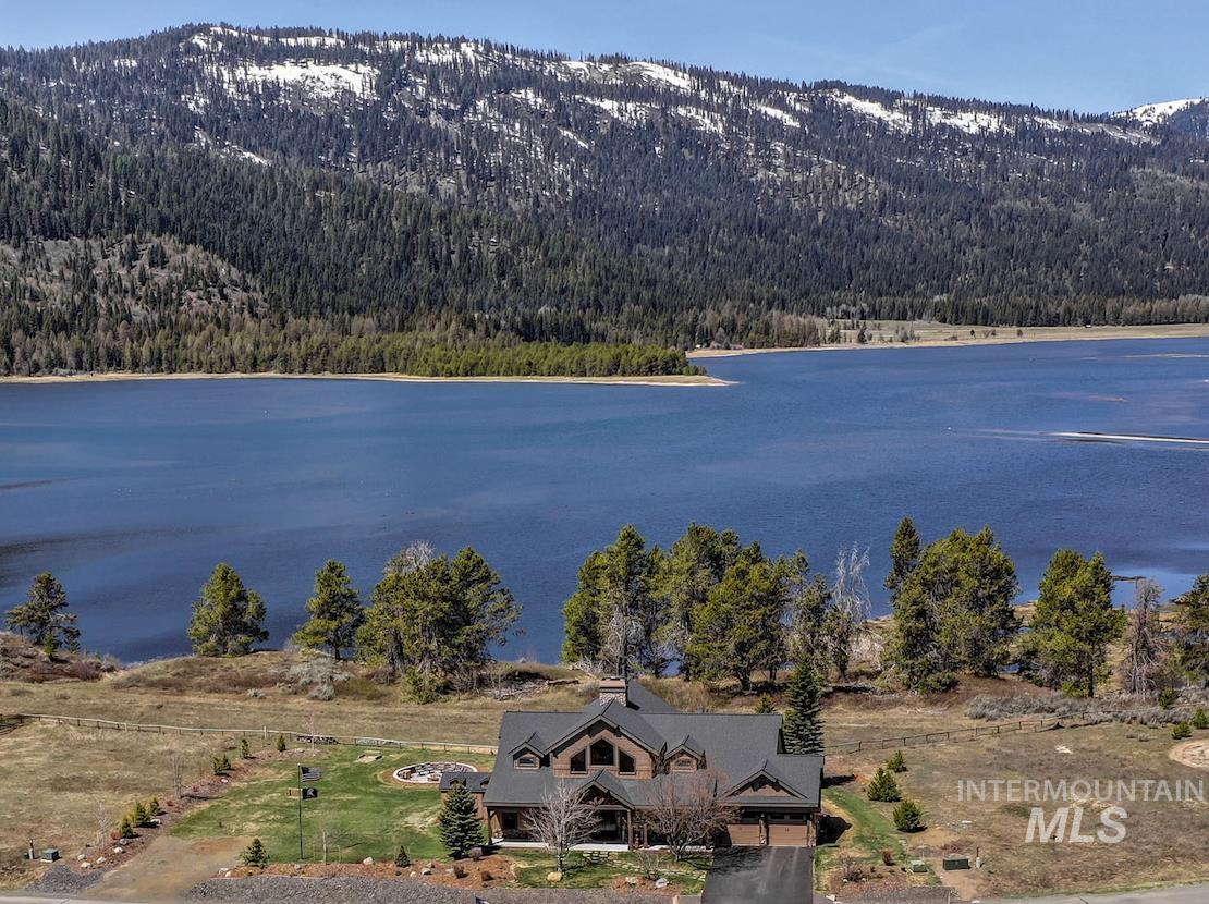 13127 Hawks Bay, Donnelly, Idaho 83615, 4 Bedrooms, 5 Bathrooms, Residential For Sale, Price $1,599,999, 98868518