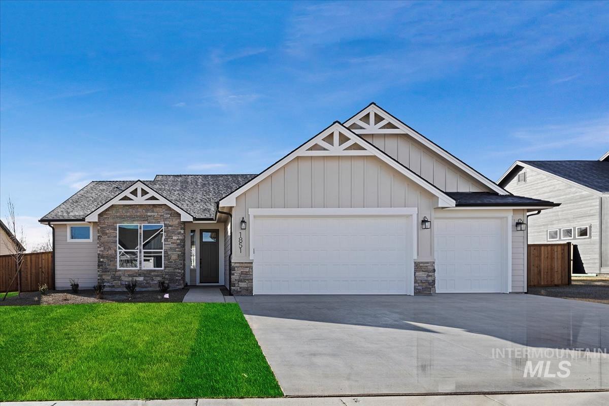1851 E Thea Dr, Kuna, Idaho 83634, 3 Bedrooms, 2 Bathrooms, Residential For Sale, Price $799,900, 98868647