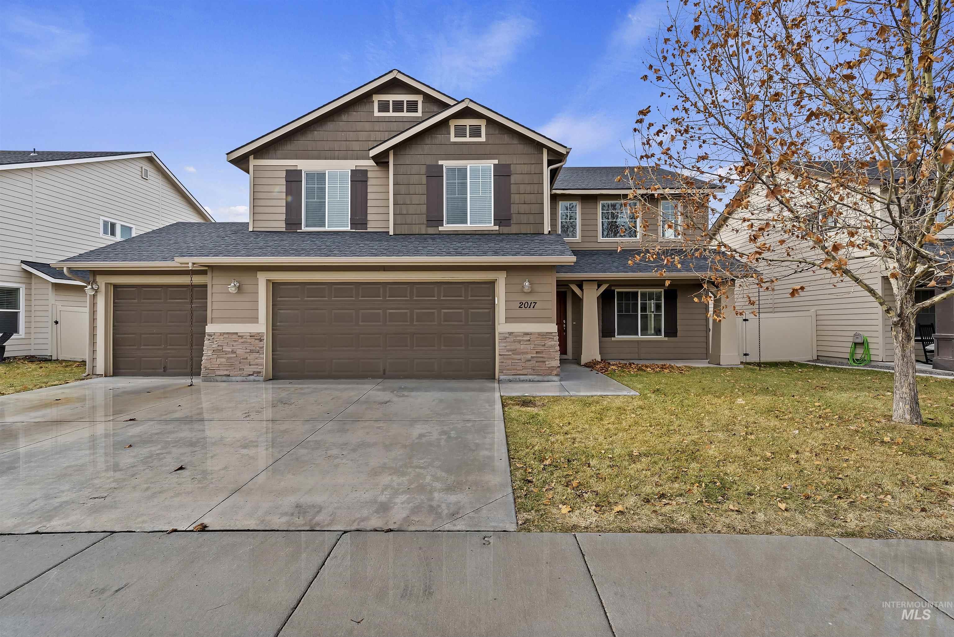 2017 N Mauve Ave., Kuna, Idaho 83634, 4 Bedrooms, 2.5 Bathrooms, Residential For Sale, Price $469,900, 98868741
