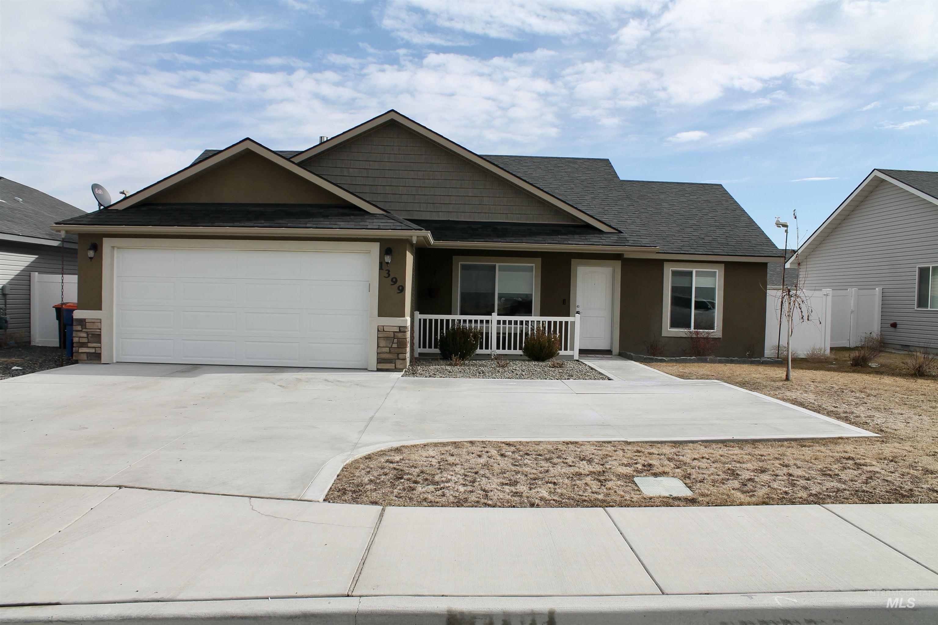 1399 Kenyon Rd, Twin Falls, Idaho 83301, 3 Bedrooms, 2 Bathrooms, Residential For Sale, Price $335,000, 98868827