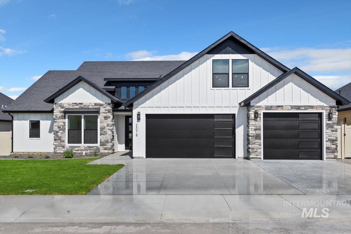 2078 Red Rock Way, Twin Falls, Idaho 83301, 4 Bedrooms, 3.5 Bathrooms, Residential For Sale, Price $689,000,MLS 98869499