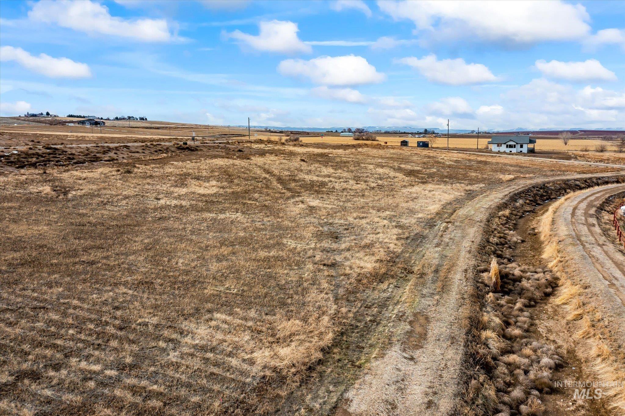 13876 Waterfront Ln., Nampa, Idaho 83686, 4 Bedrooms, 3.5 Bathrooms, Residential For Sale, Price $1,860,000, 98871717