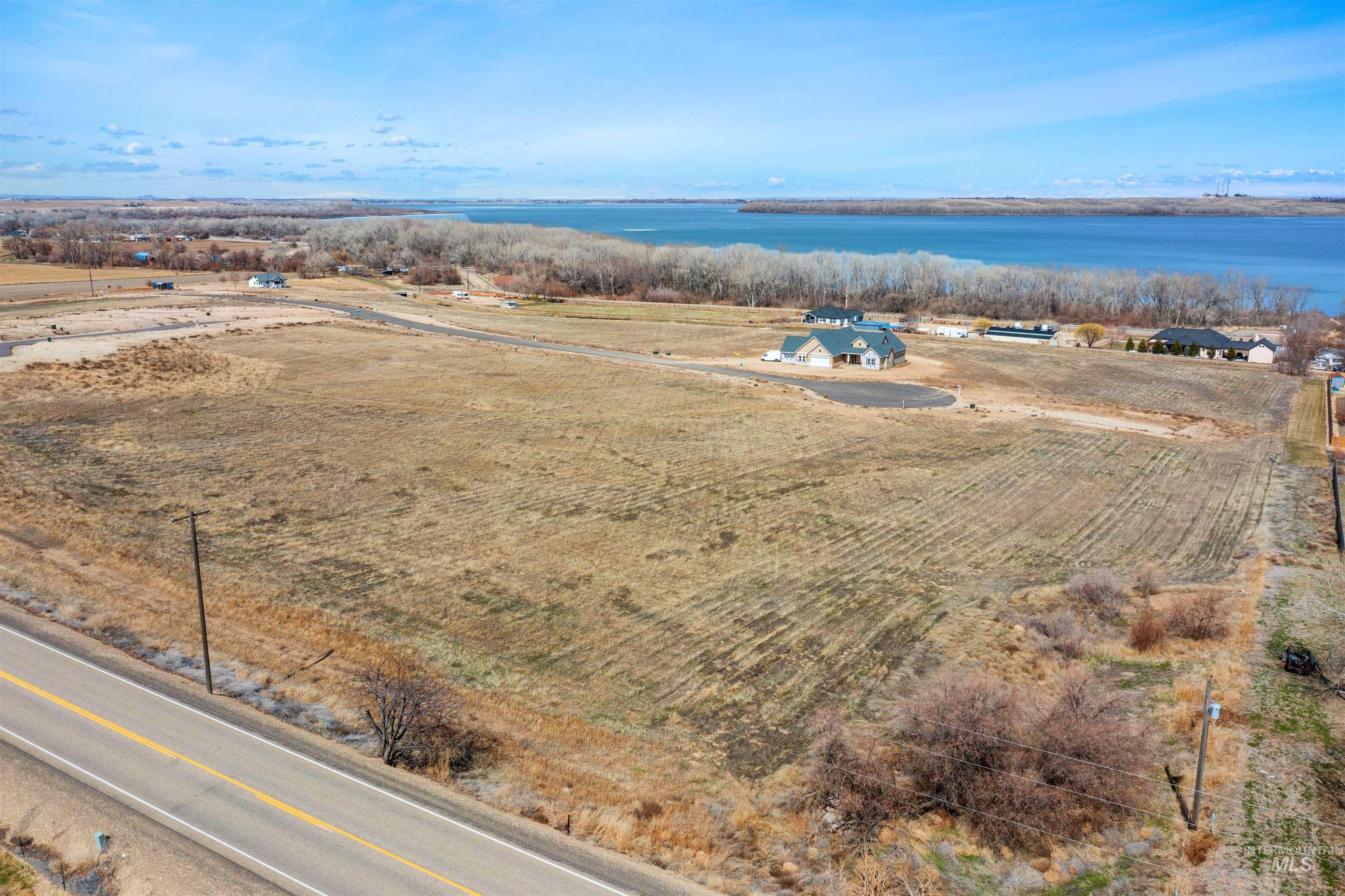 13970 Waterfront Ln., Nampa, Idaho 83686, 3 Bedrooms, 3.5 Bathrooms, Residential For Sale, Price $1,350,000, 98871719