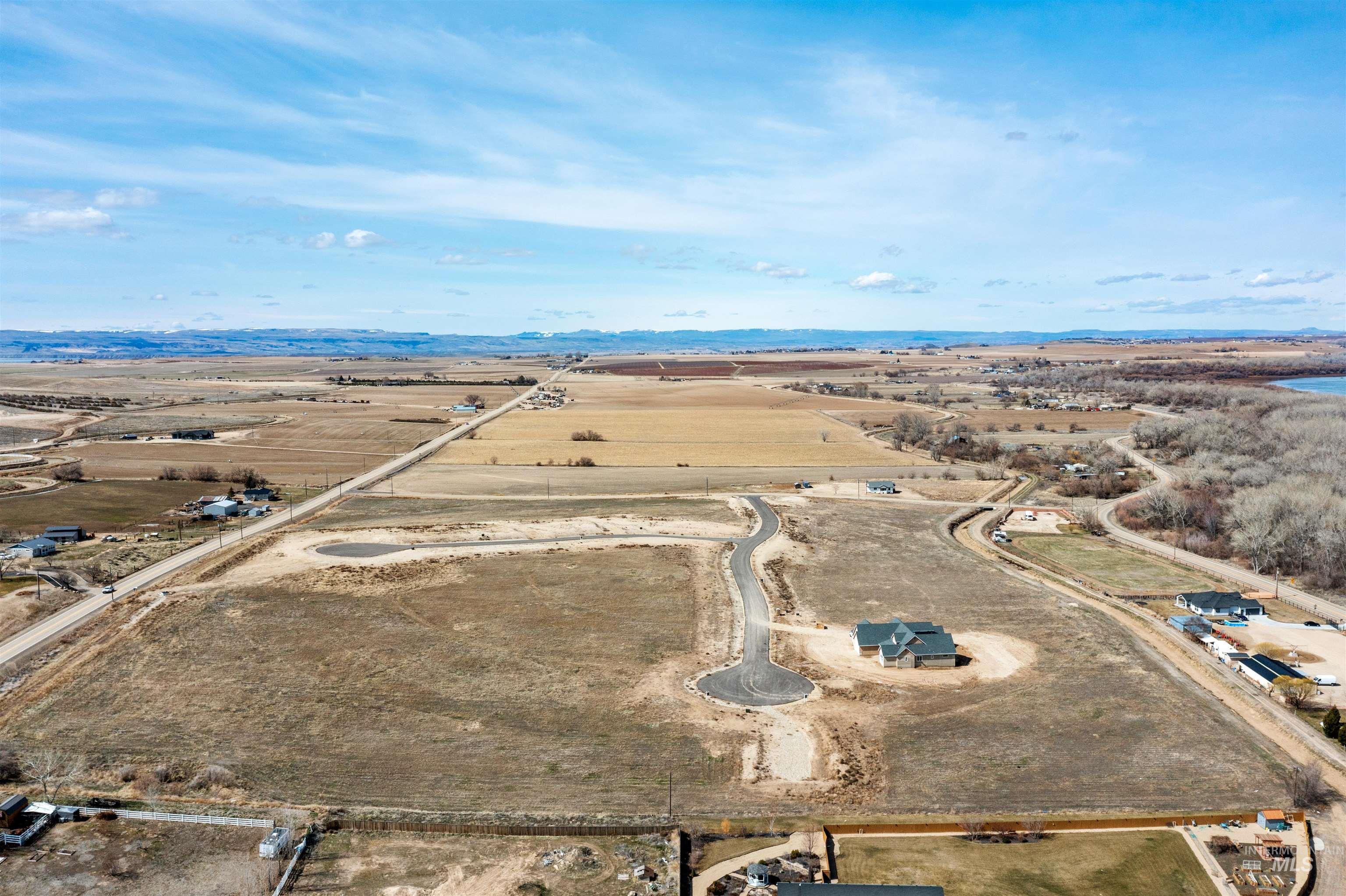 13970 Waterfront Ln., Nampa, Idaho 83686, 3 Bedrooms, 3.5 Bathrooms, Residential For Sale, Price $1,350,000, 98871719