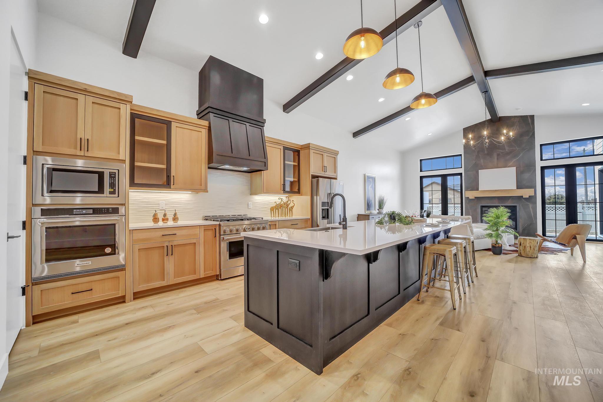1119 Langford Way, Twin Falls, Idaho 83301, 2 Bedrooms, 3.5 Bathrooms, Residential For Sale, Price $595,000, 98873554